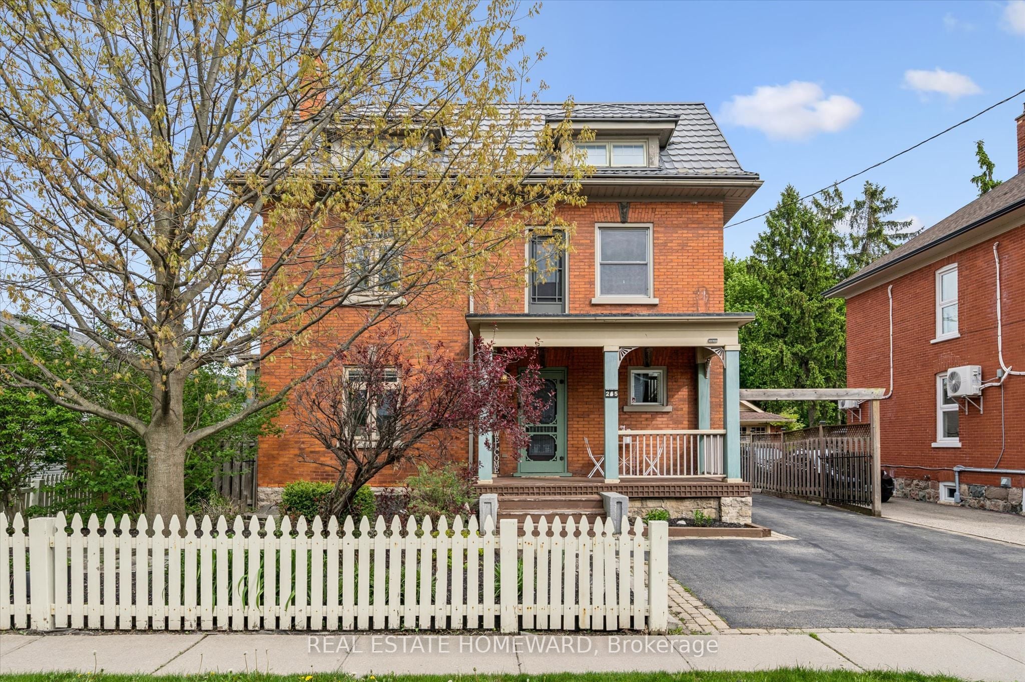 265 Dolph Street N, Cambridge, ON, N3H 2A6