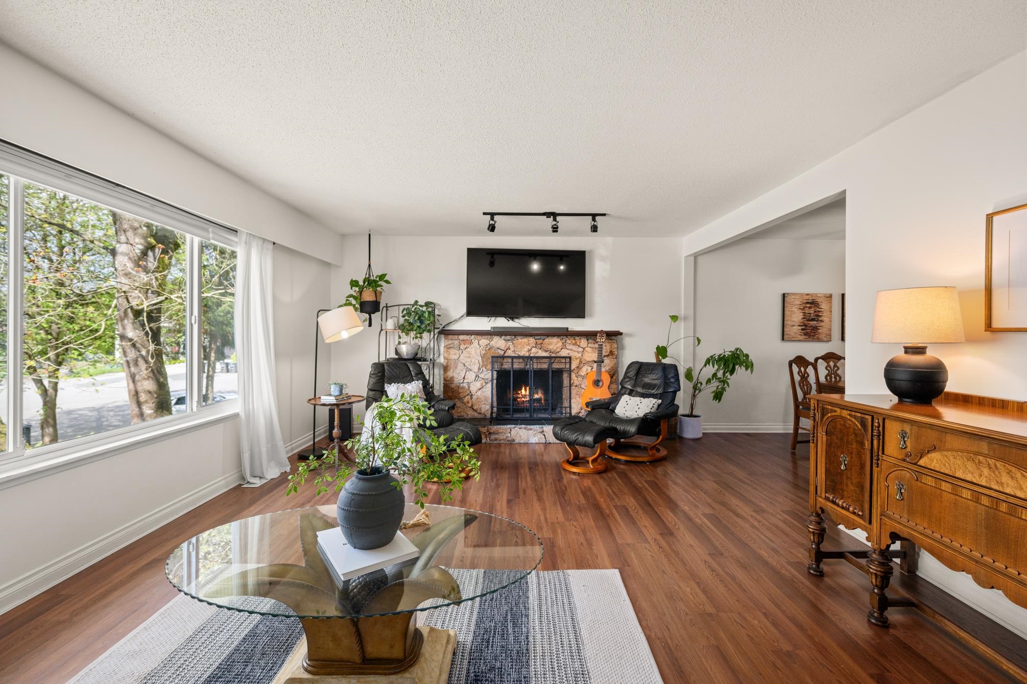 5866 179a St Street, Surrey, BC, V3S 4K3 photo 5
