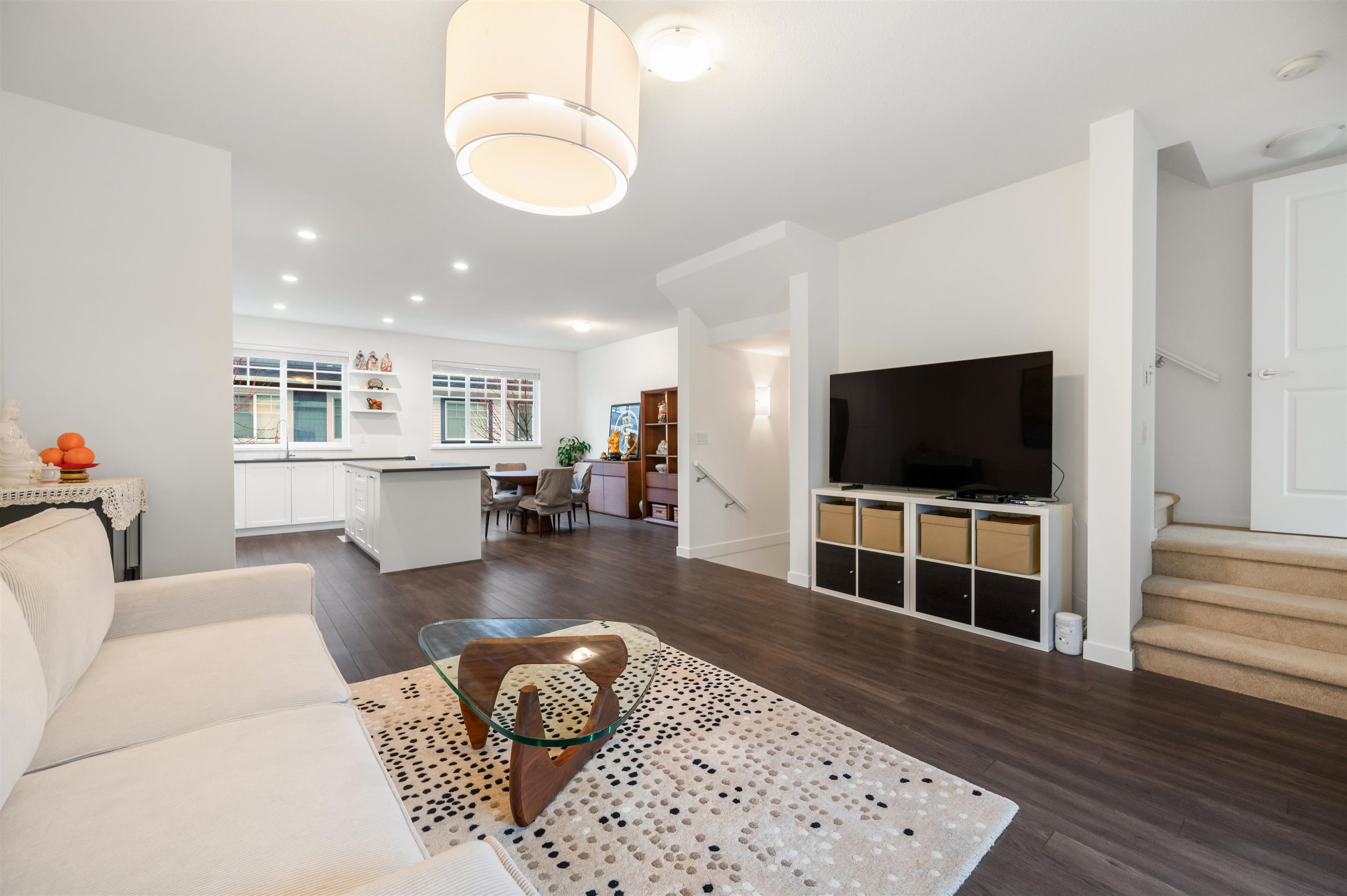 60-15487 99a Avenue, Surrey, BC, V3R 0G9