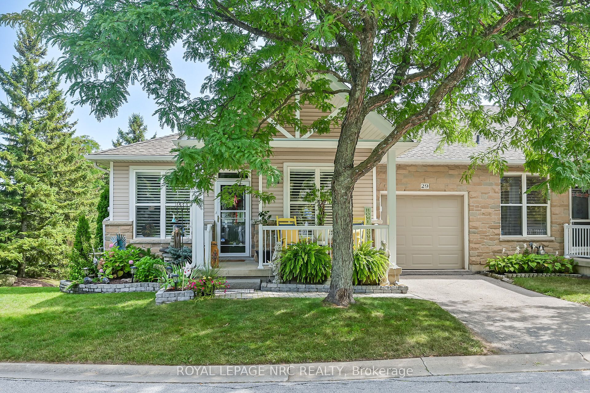 29-20 Kitty Murray Lane, Hamilton, ON, L9K 1L7 photo 3