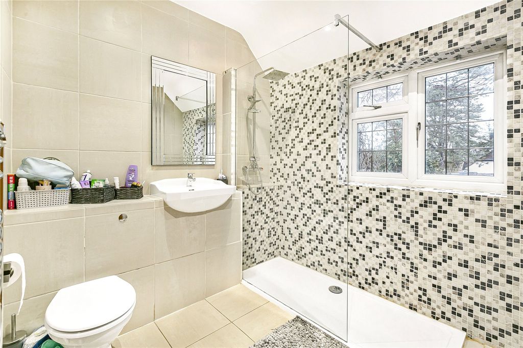 Additional image 21 of 5 bed detached house for saleNewlands Avenue, Radlett, Hertfordshire WD7