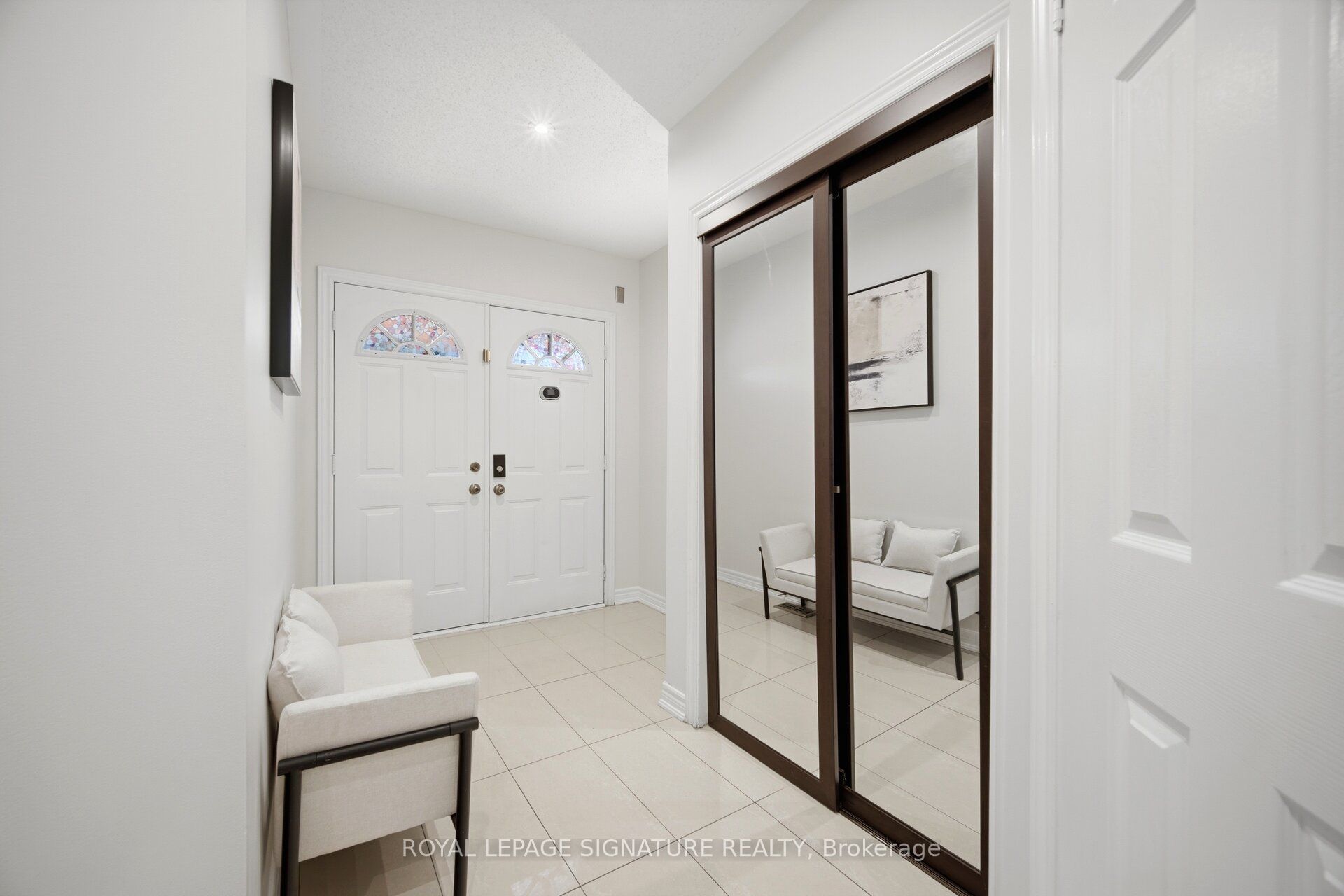 Additional image 3 of 901 Knotty Pine Grove, Mississauga, ON, L5W 1J9