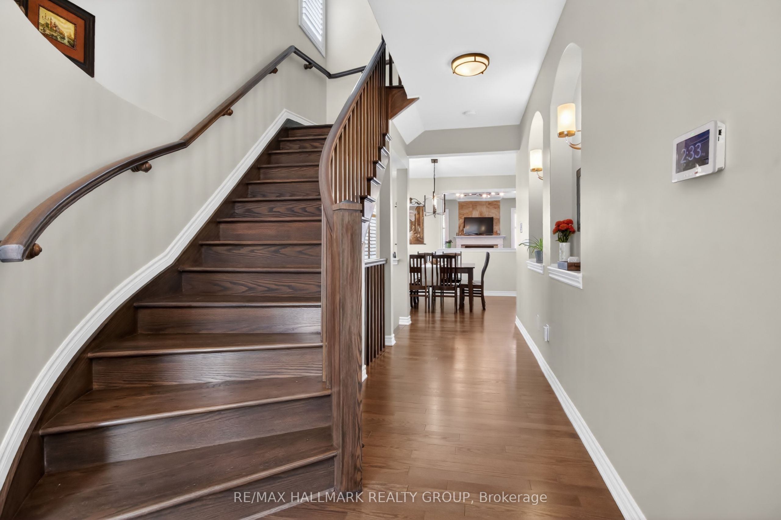 Additional image 3 of 33 Summitview Drive, Ottawa, ON, K2M 2V9