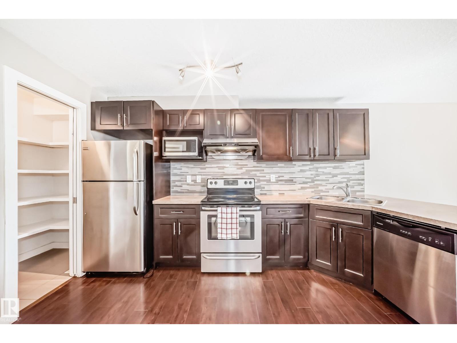 12118 125 Street NW, Edmonton, AB, T5L0S6 photo 5