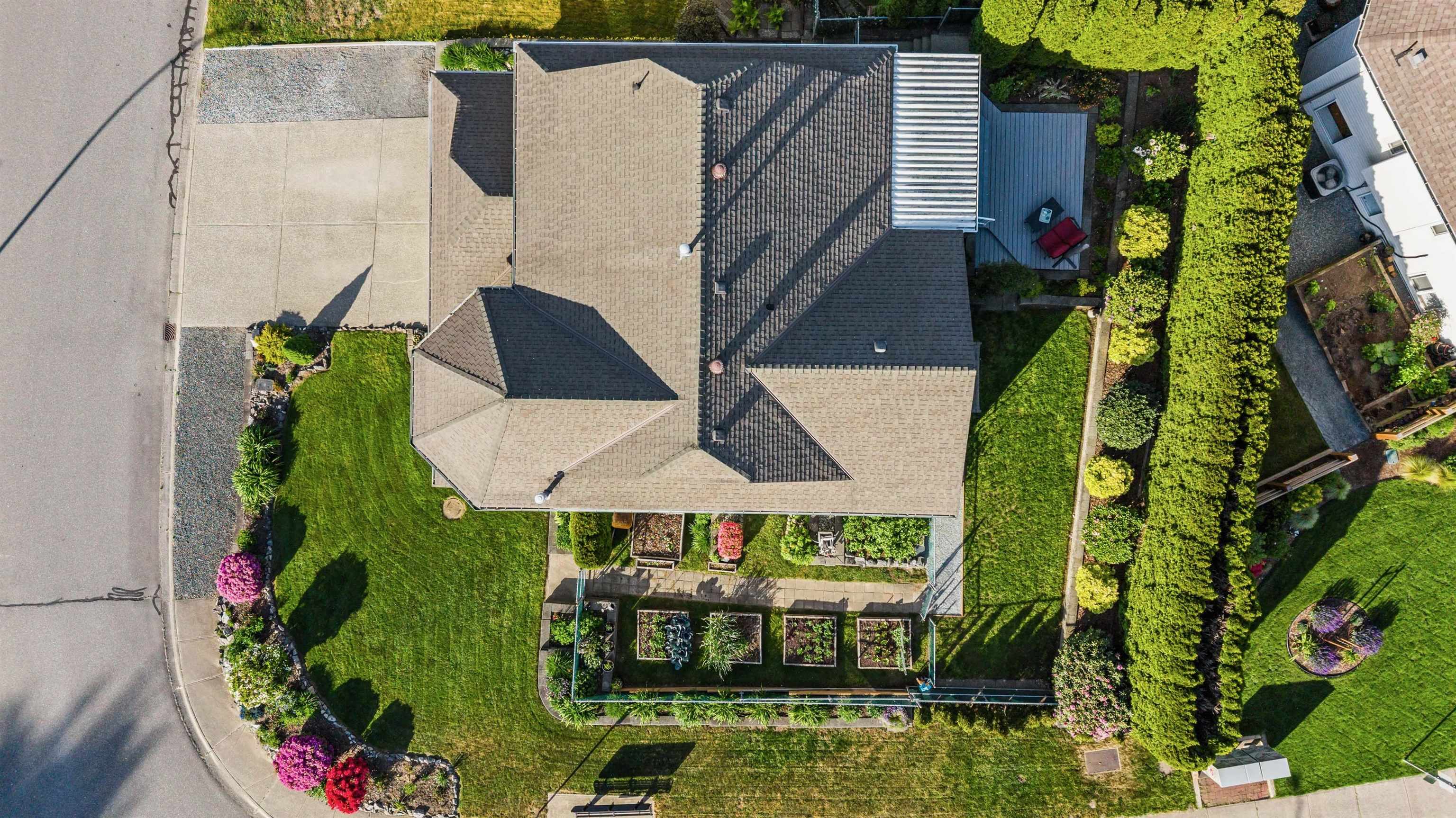 34858 Millar Crescent, Abbotsford, BC, V2S 7K5 photo 3