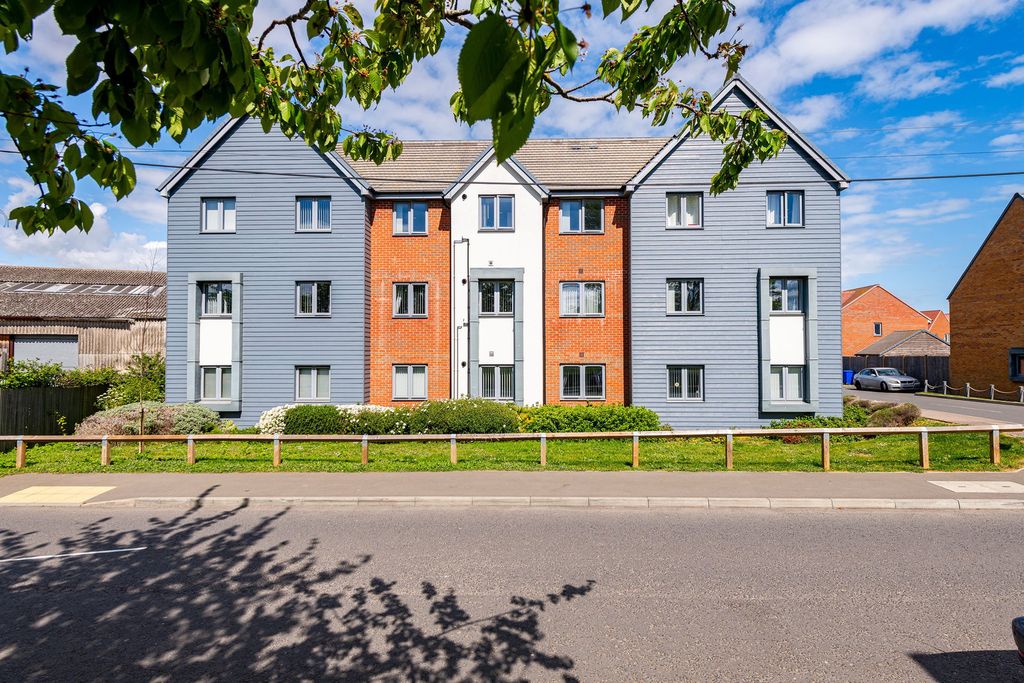Additional image 2 of 2 bed flat for saleBaird Way, Minster On Sea, Sheerness ME12