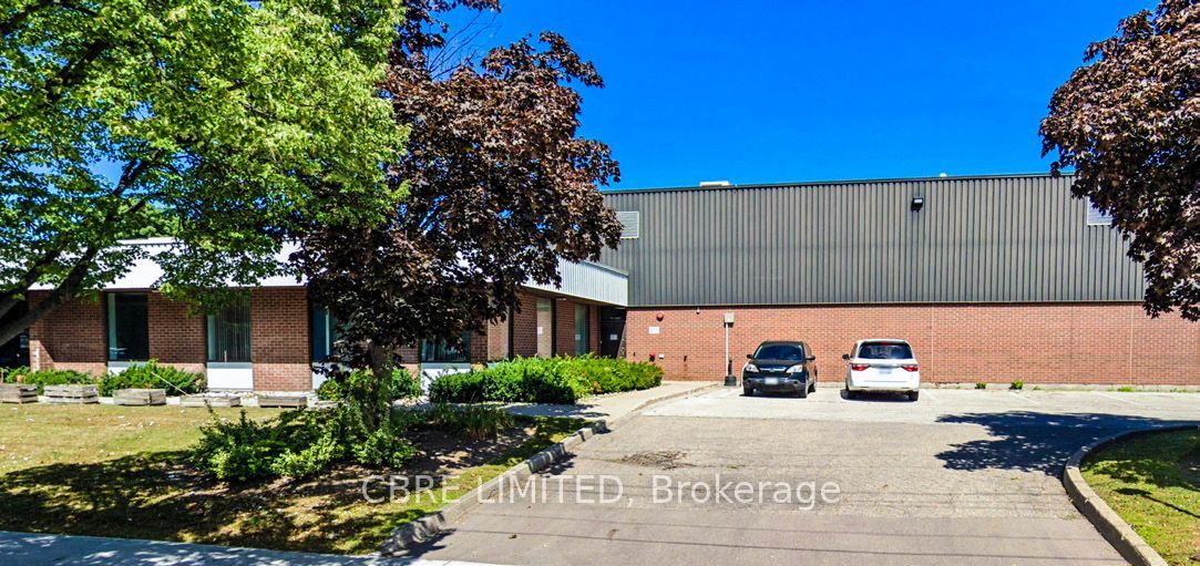 1-130 Claireville Drive, Toronto, ON, M9W 5Y3
