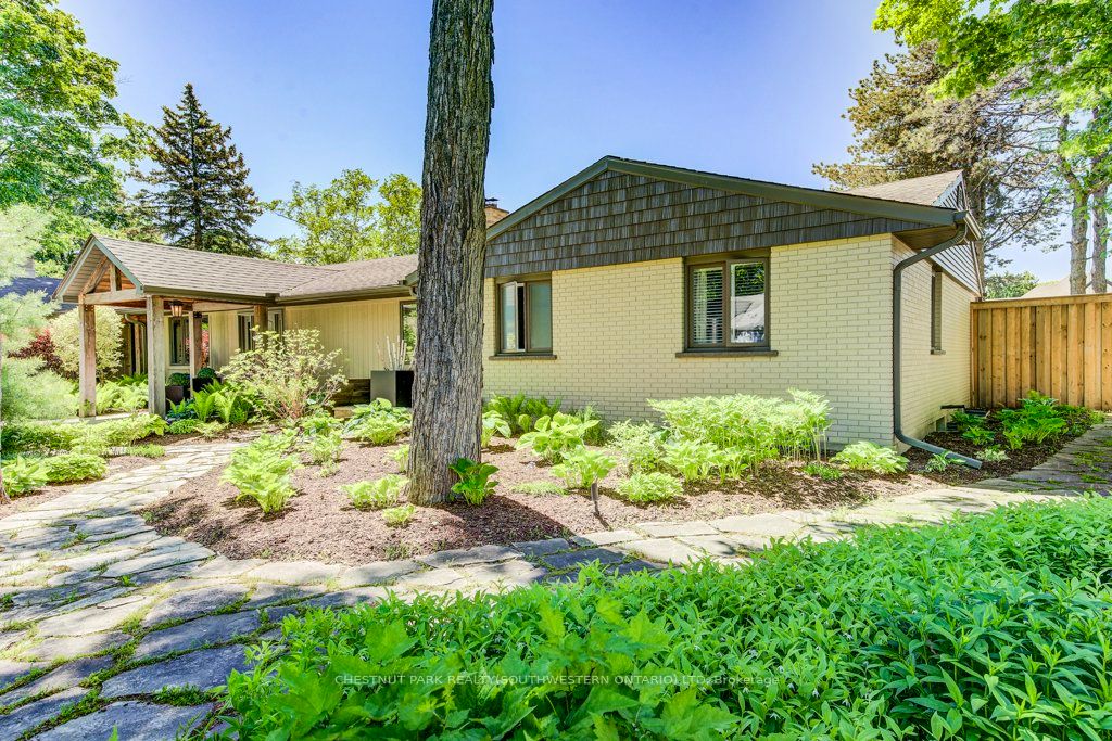 345 Old Stone Road, Waterloo, ON, N2K 1Z2 photo 4