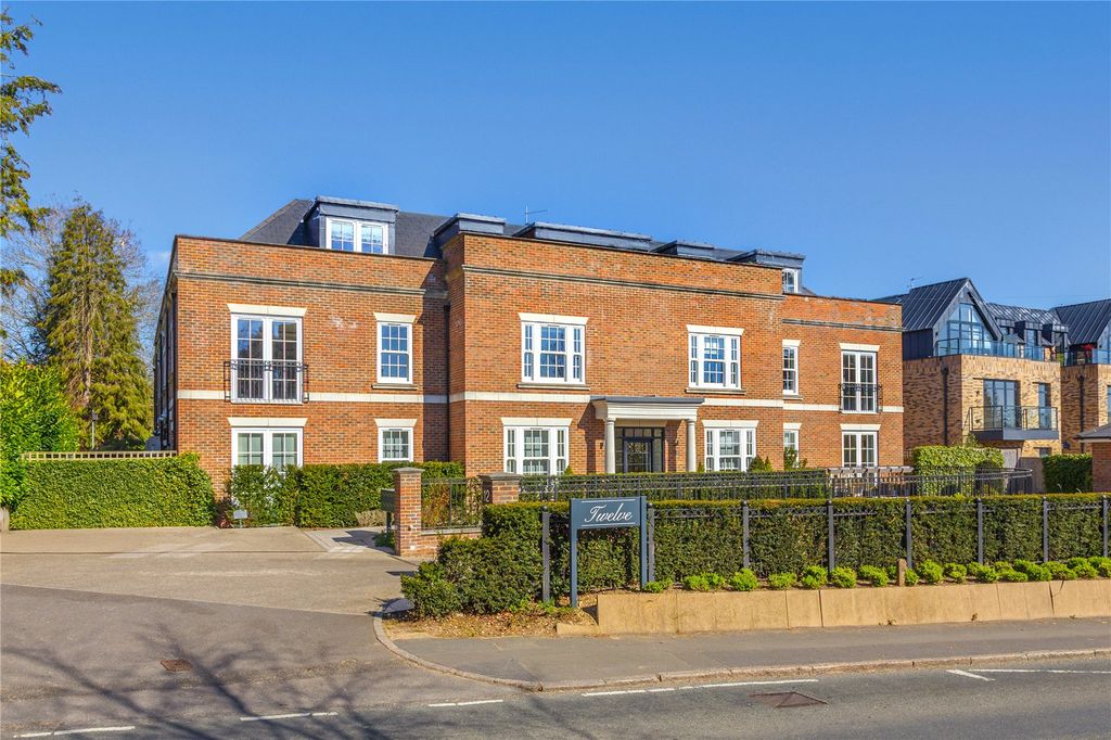 2 bed flat for saleWatford Road, Radlett, Hertfordshire WD7