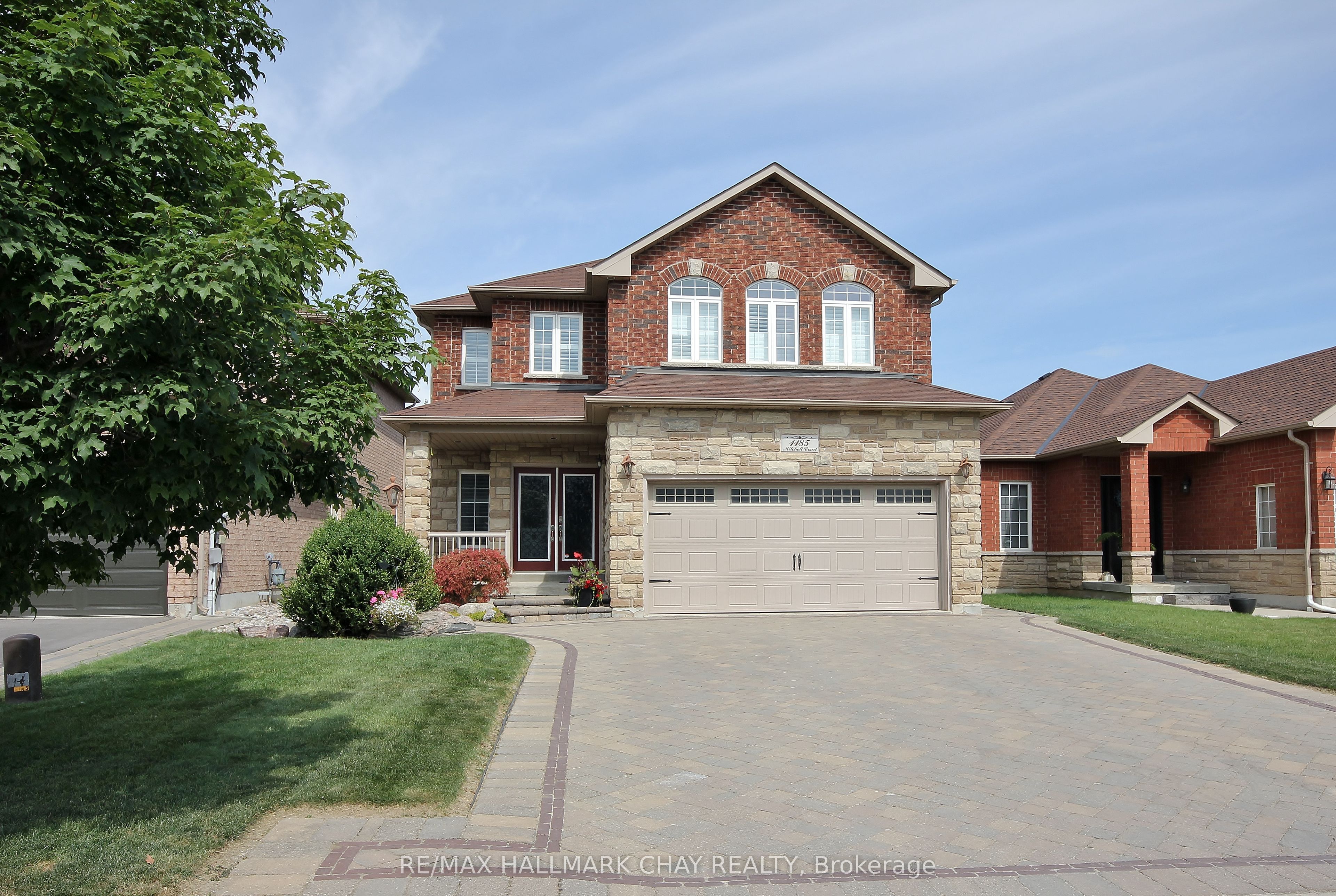 1185 Mitchell Court, Innisfil, ON, L9S 5A5 photo 2