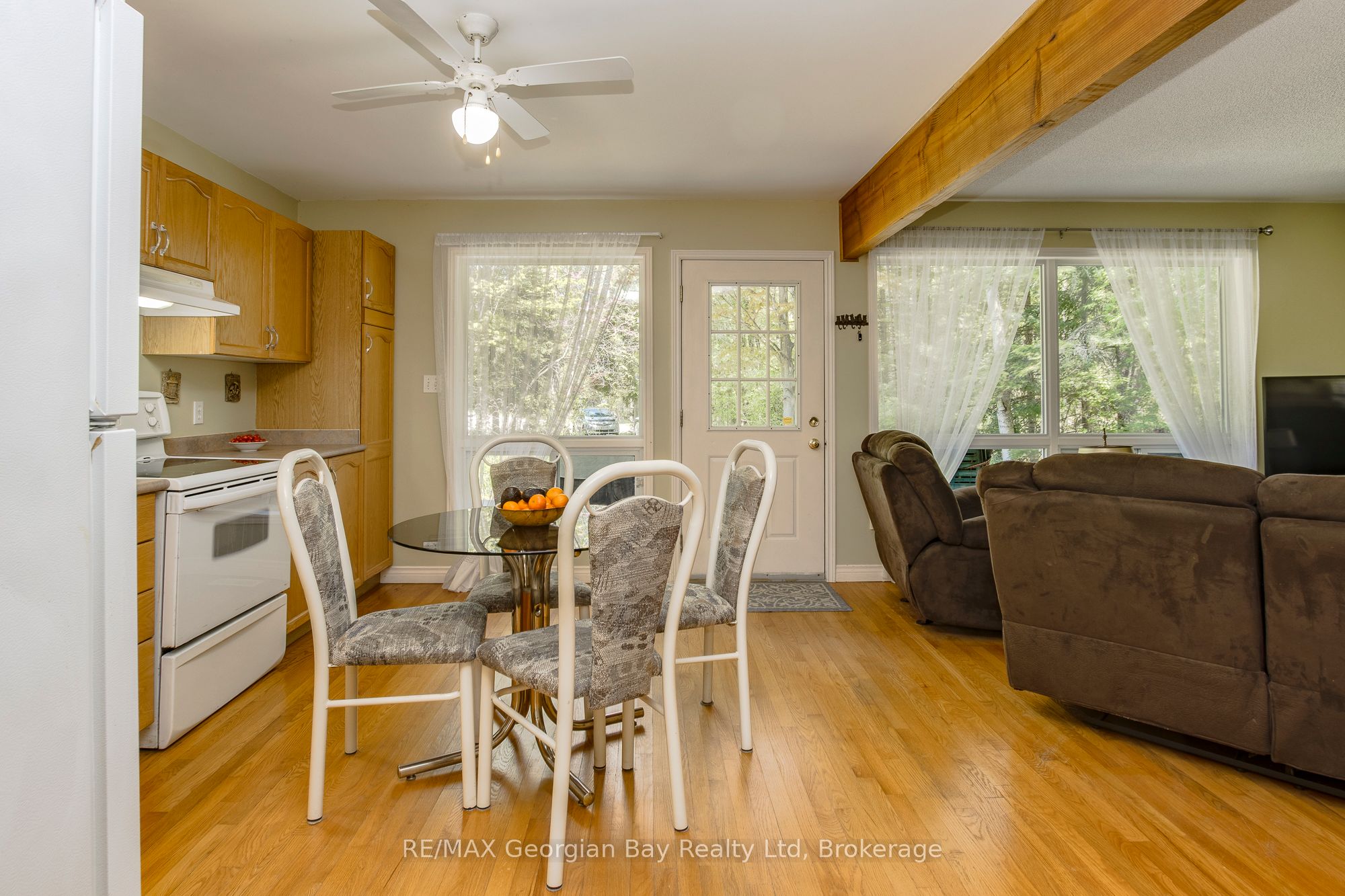 2 Ridout Court, Tiny, ON, L0L 2J0 photo 5