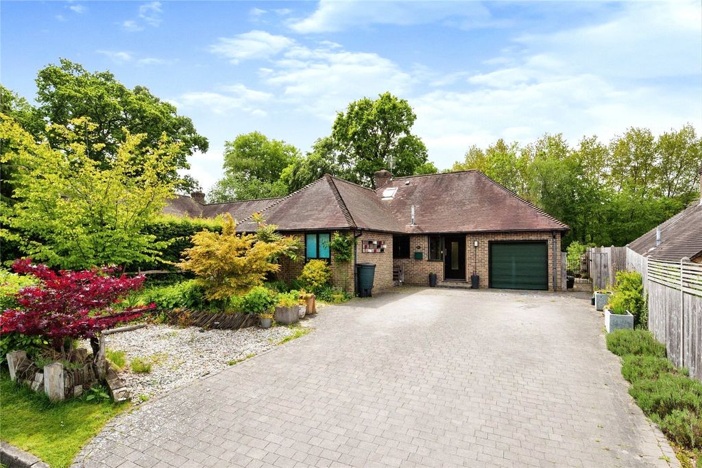 4 bed detached house for saleOakland Drive, Robertsbridge, East Sussex TN32