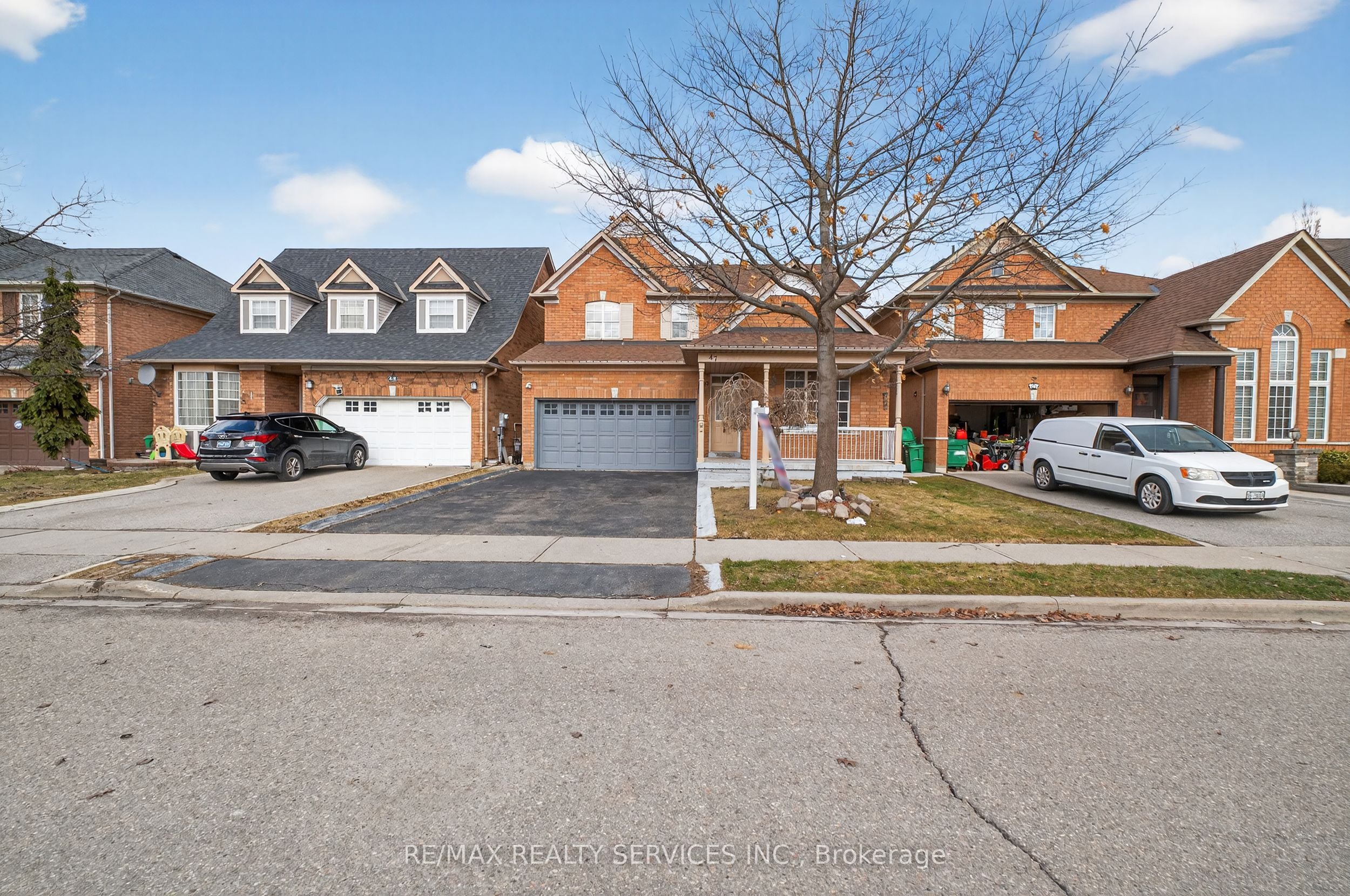 47 Upper Highlands Drive, Brampton, ON, L6Z 4V9 photo 2