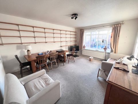 Clinton Court, Nottingham NG1