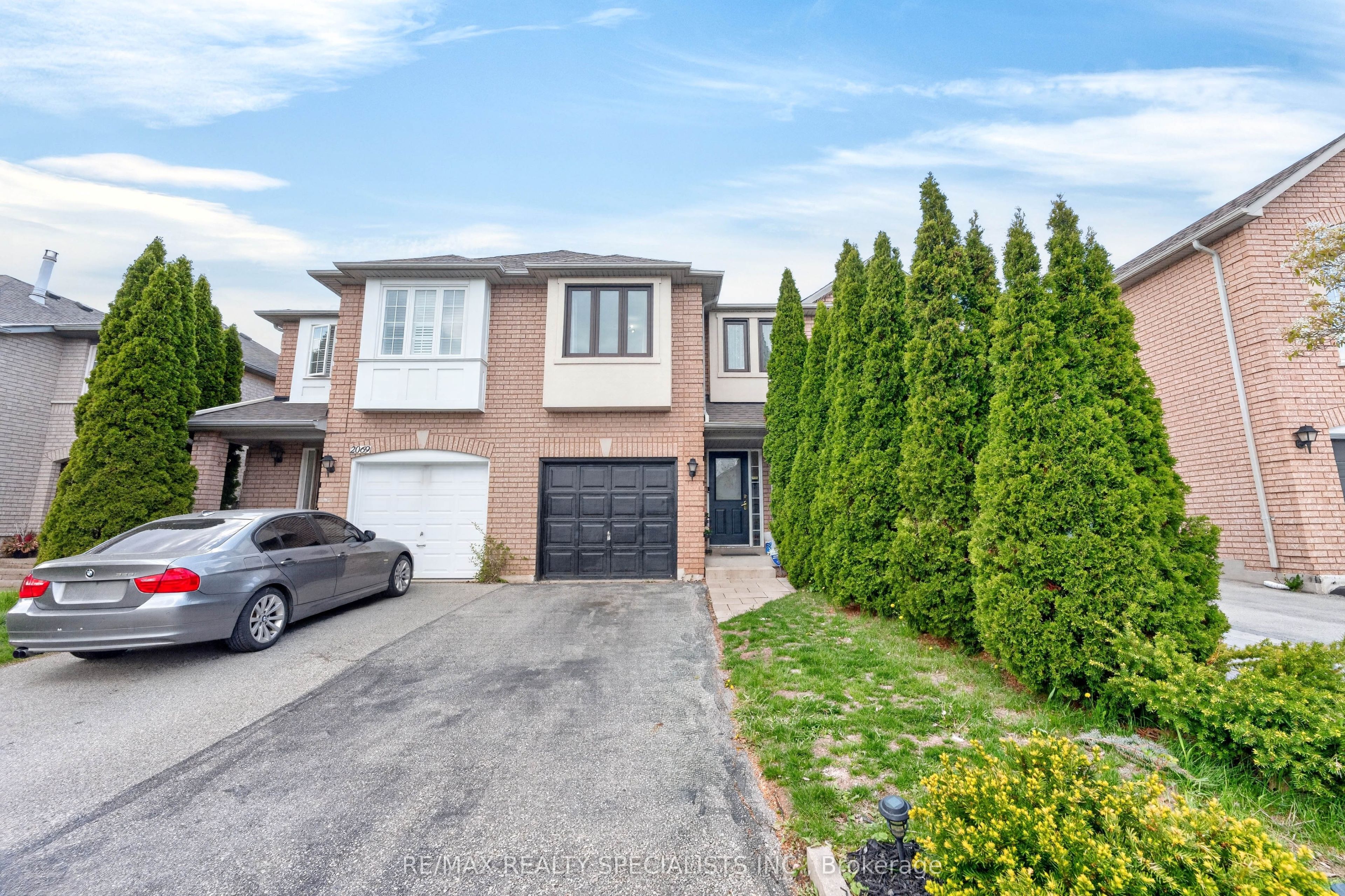 Additional image 2 of 2067 Golden Orchard Trail, Oakville, ON, L6M 3N5