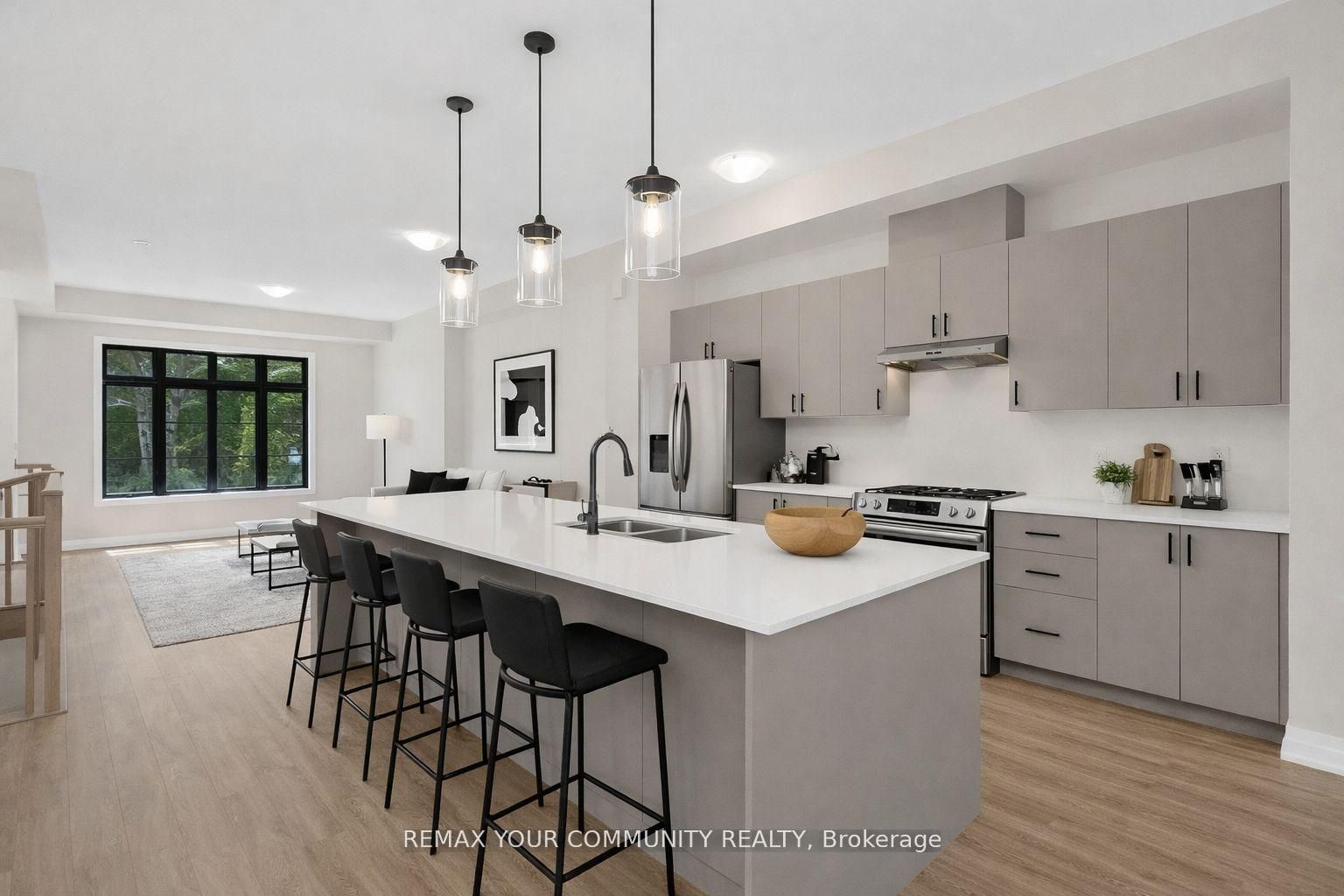 83 Archambault Way, Vaughan, ON, L4L 1A6 photo 5