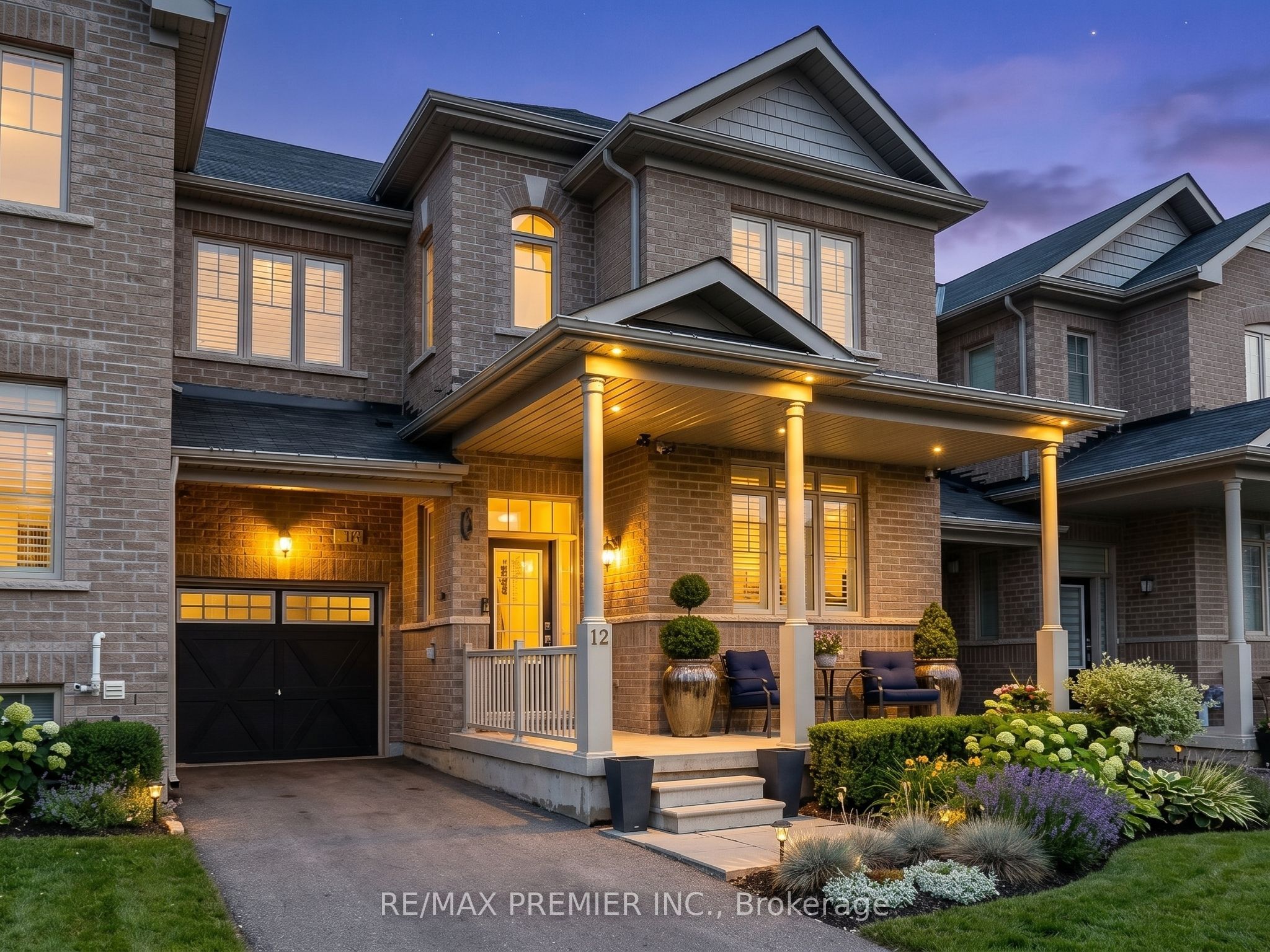 12 Pearcey Crescent, Barrie, ON, L4N 6R8