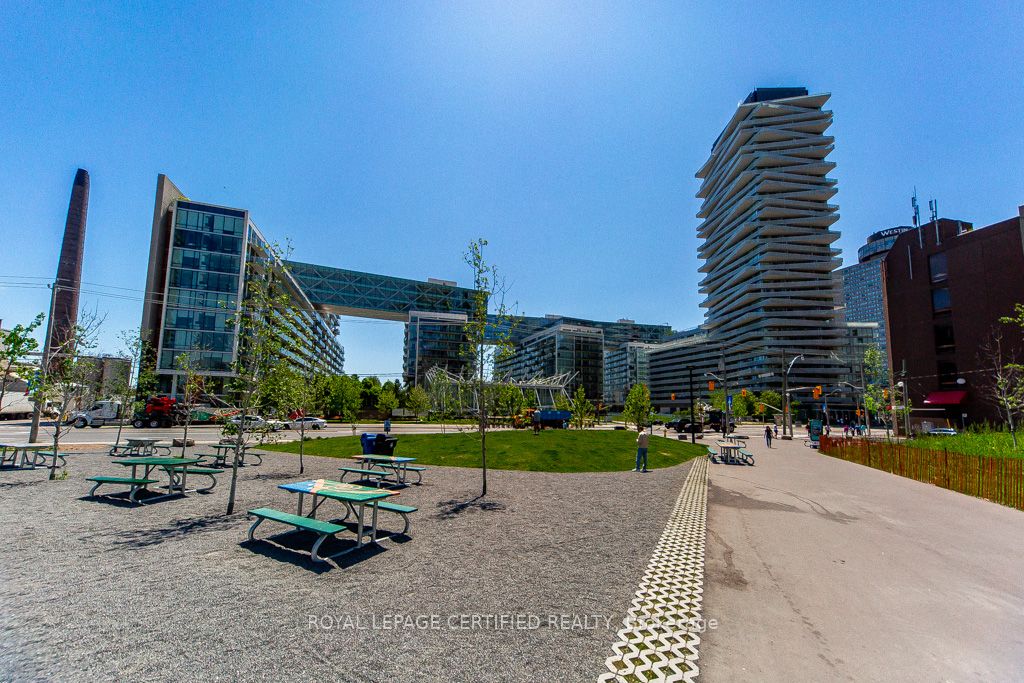 Additional image 3 of 928-29 Queens Quay Street E, Toronto, ON, M5E 0A5