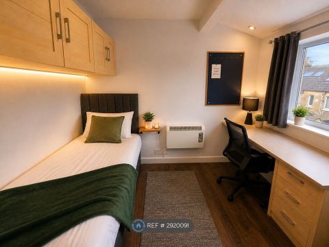 King Georges Road, Bath BA2, Room to rent