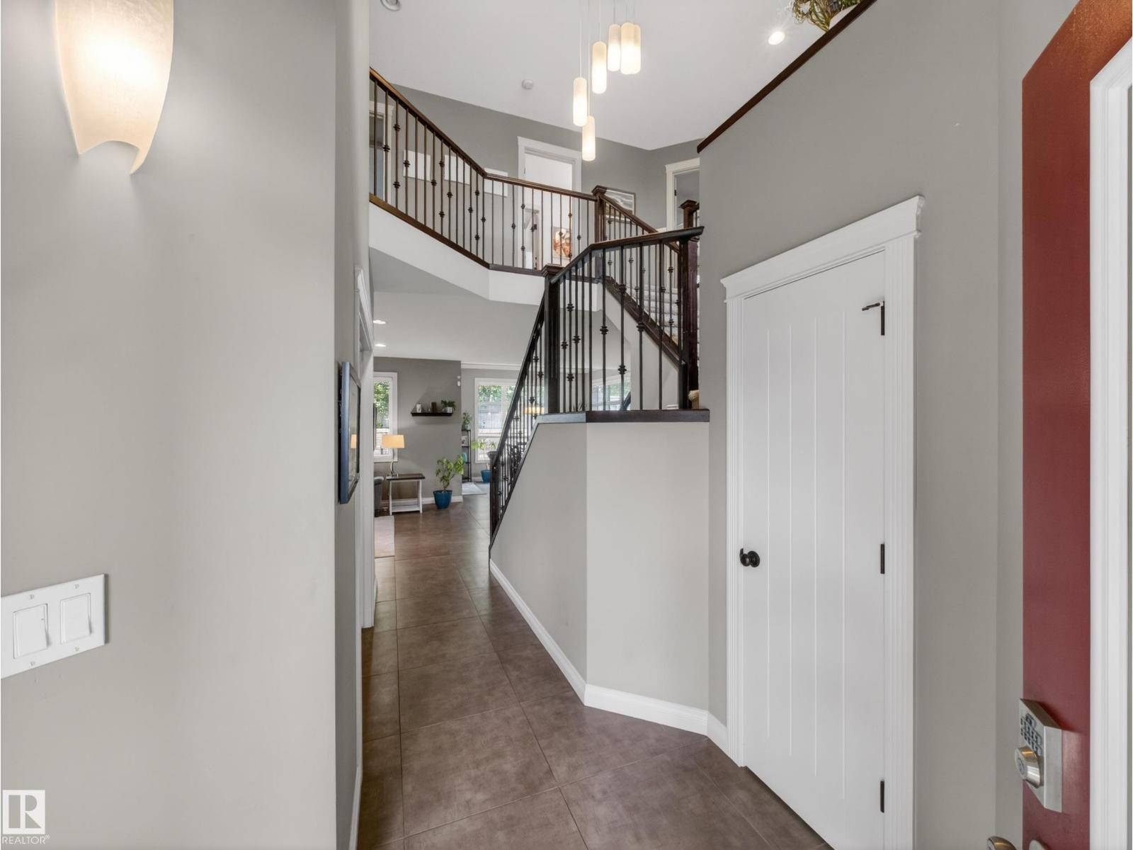 Additional image 5 of 102 Lacombe Drive, St. Albert, AB, T8N3V7