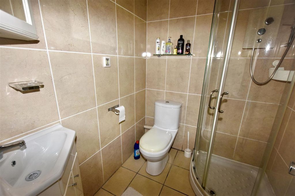 Additional image 16 of 4 bed detached bungalow for salePark Road, Redruth TR15