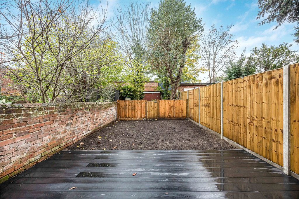 Additional image 34 of 4 bed terraced house for saleLorne Street, Reading RG1