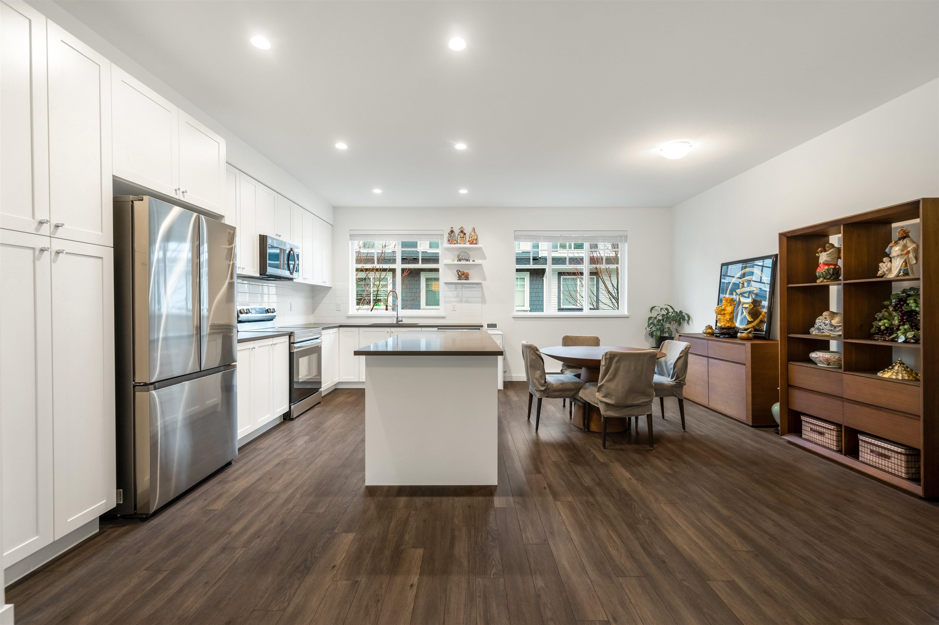 Additional image 2 of 60-15487 99a Avenue, Surrey, BC, V3R 0G9