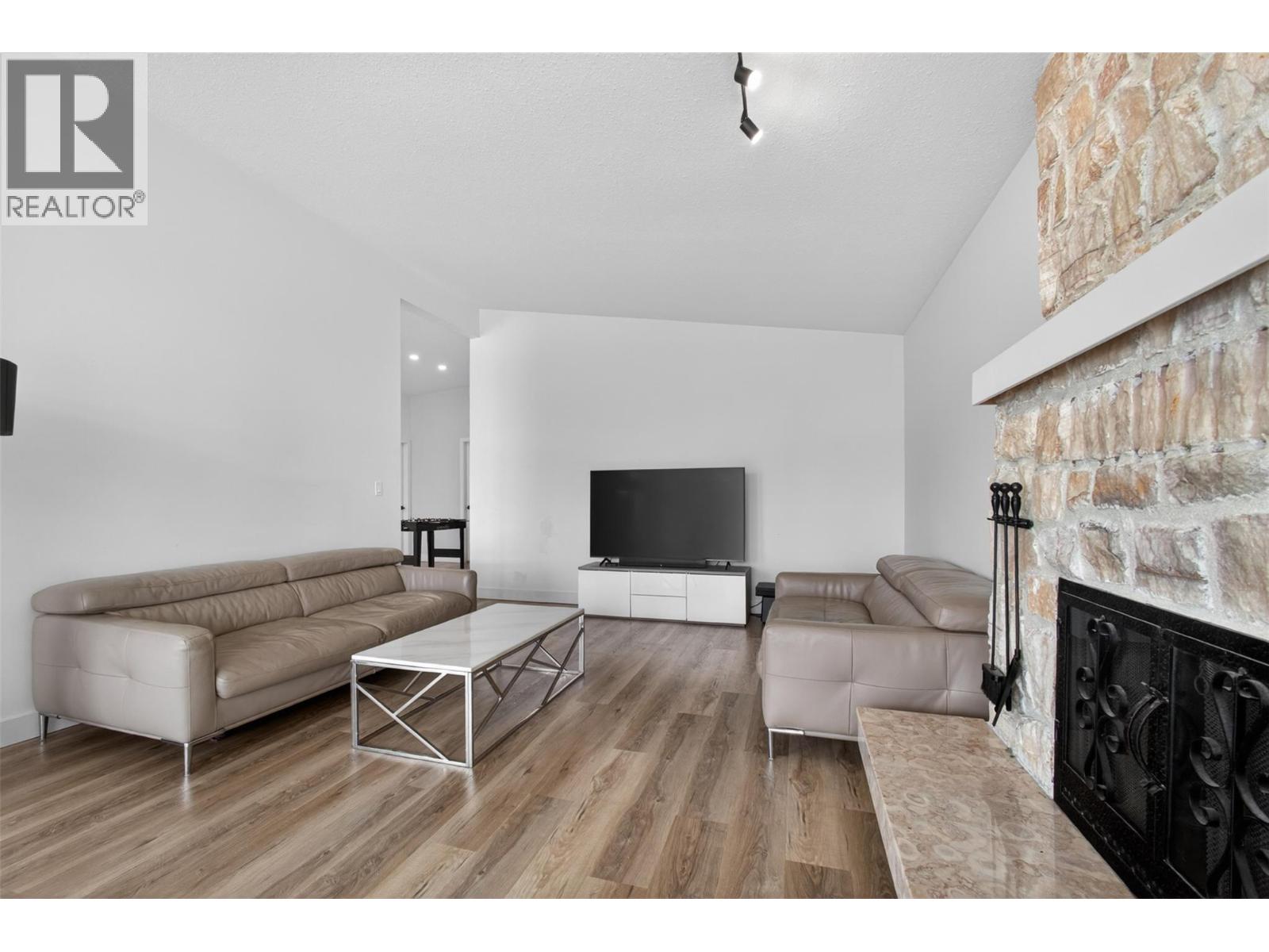 Additional image 3 of 1750 Sonora Drive, Kelowna, BC, V1Y8K7