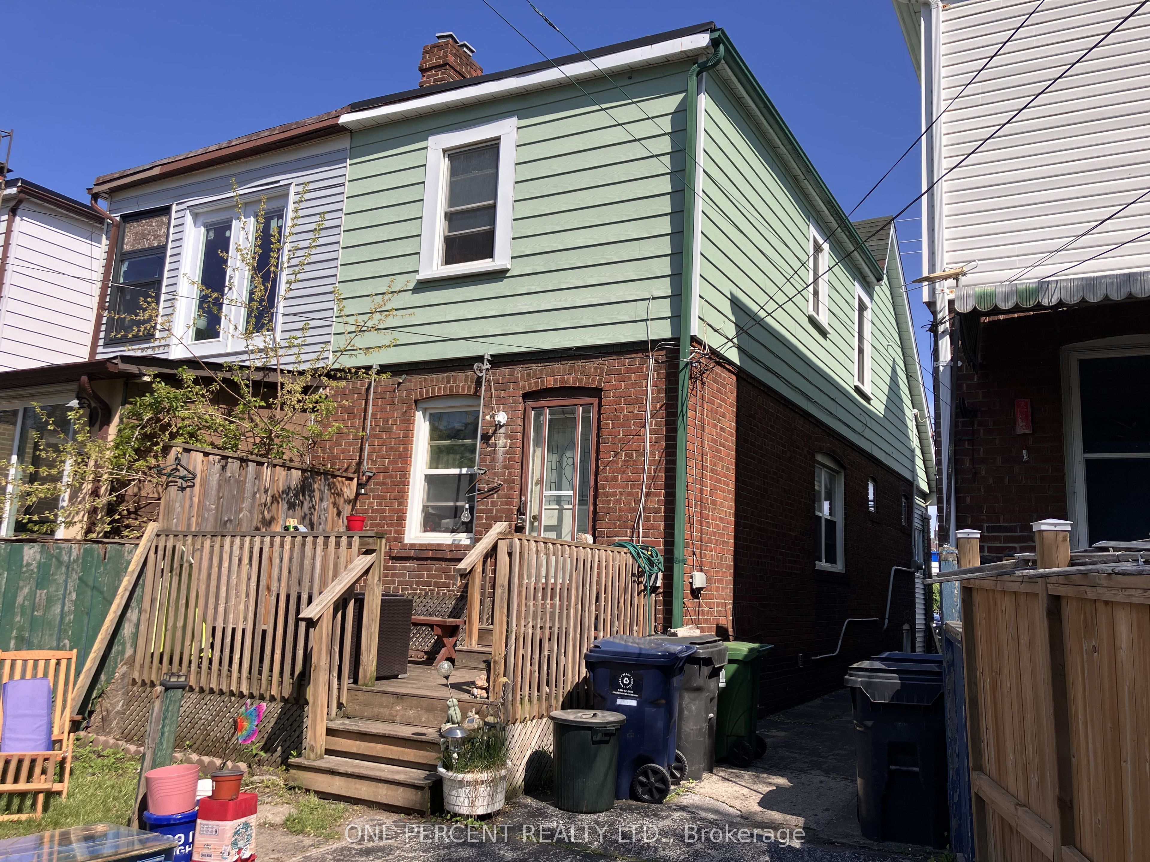 2461 Gerrard Street E, Toronto, ON, M4E 2G3 photo 2