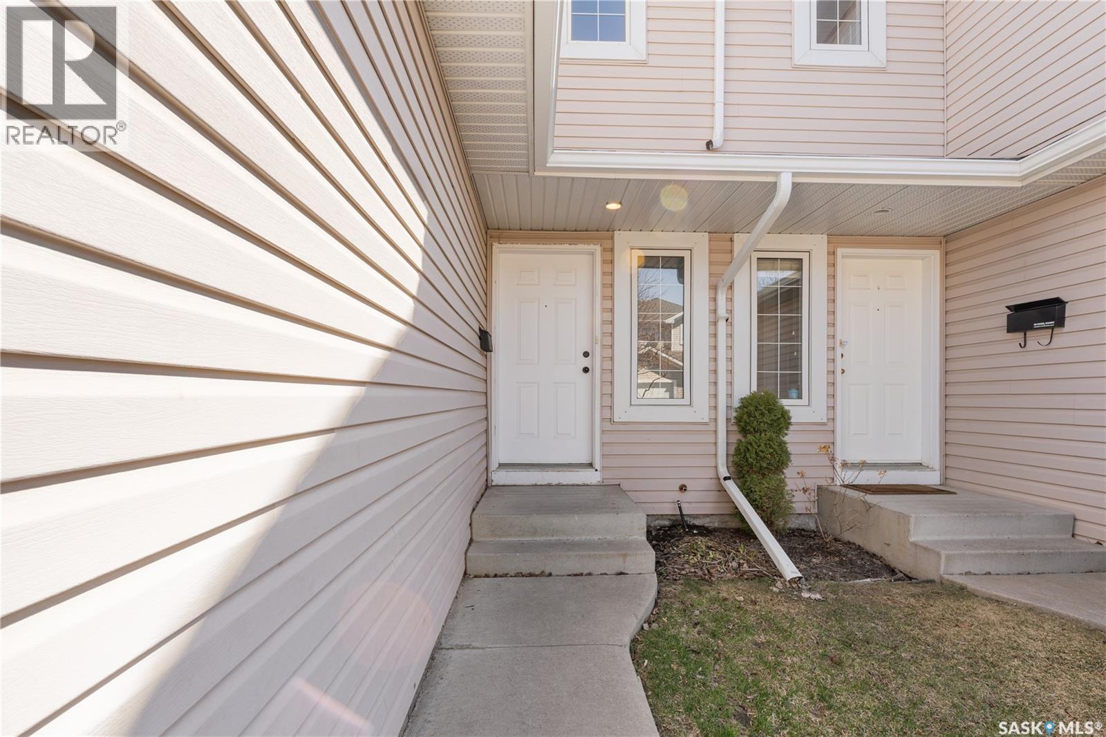 14-103 Berini Drive, Saskatoon, SK, S7N4L2 photo 3