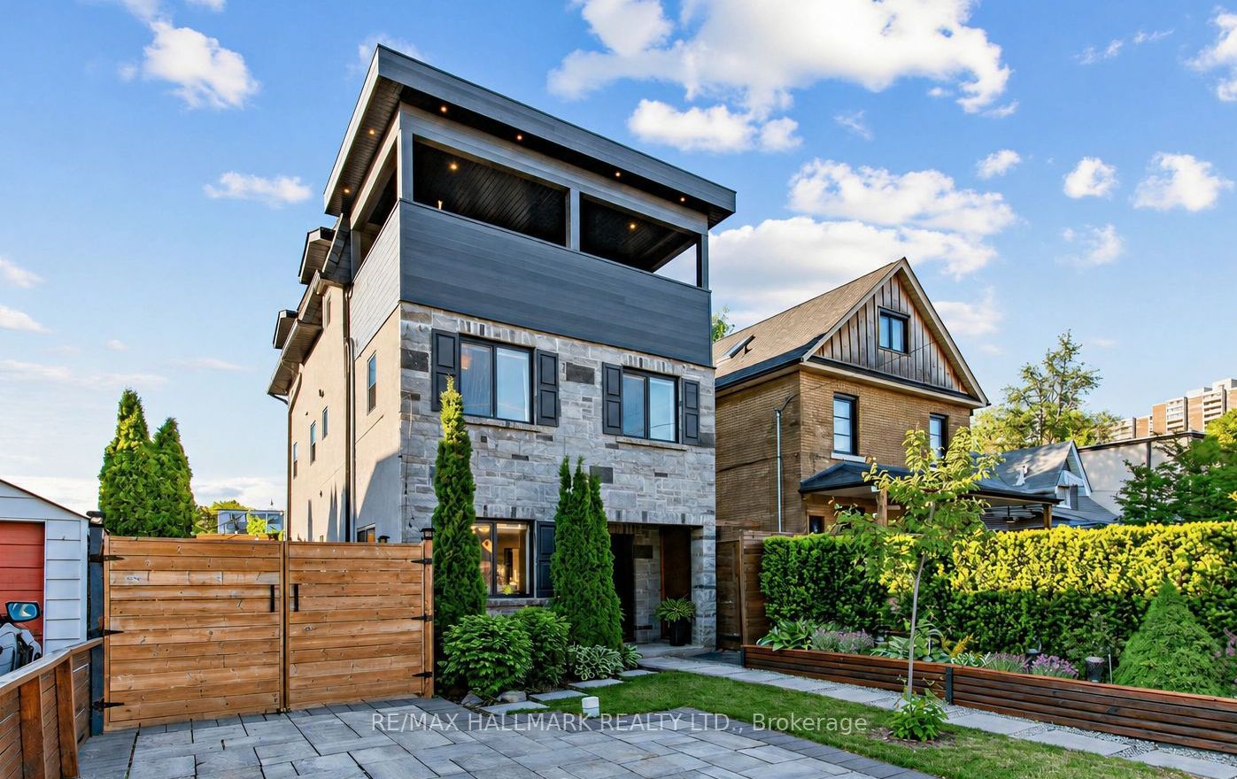 4A Midburn Avenue, Toronto, ON, M4C 2C9 photo 2