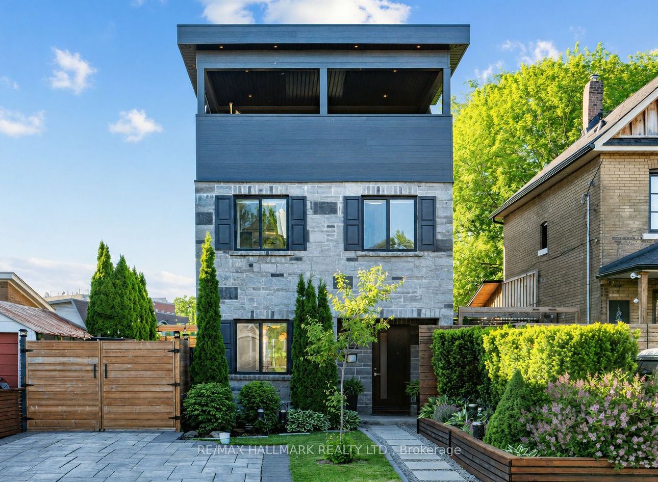 4A Midburn Avenue, Toronto, ON, M4C 2C9 photo 3