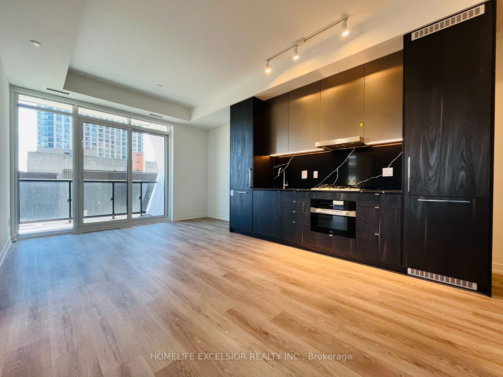 Additional image 6 of 1208-771 Yonge Street, Toronto, ON, M4W 0B8