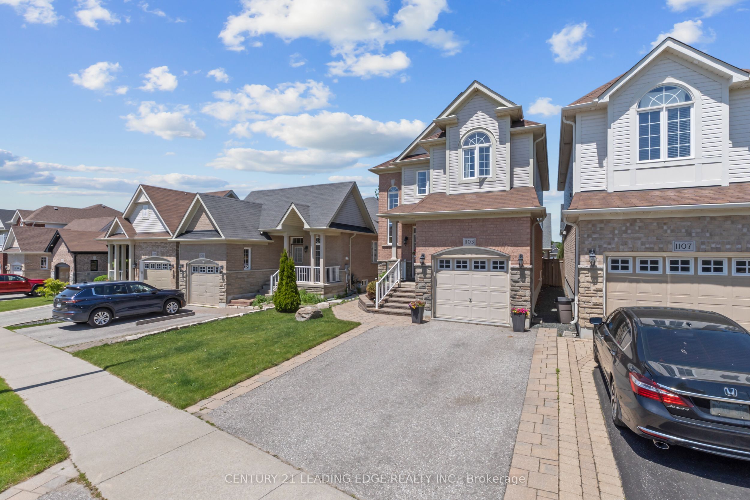 1103 Glenbourne Drive, Oshawa, ON, L1K 0B7 photo 3