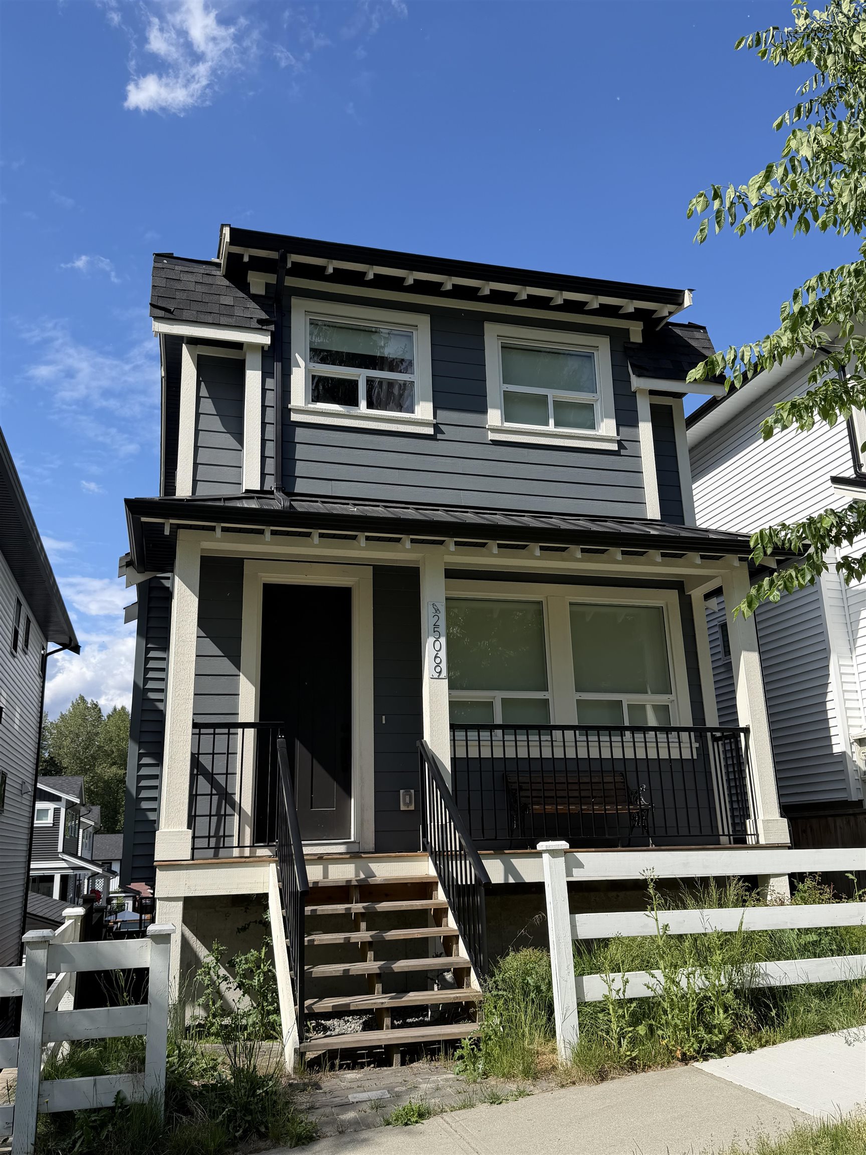 25069 112 Avenue, Maple Ridge, BC, V2W 0K6