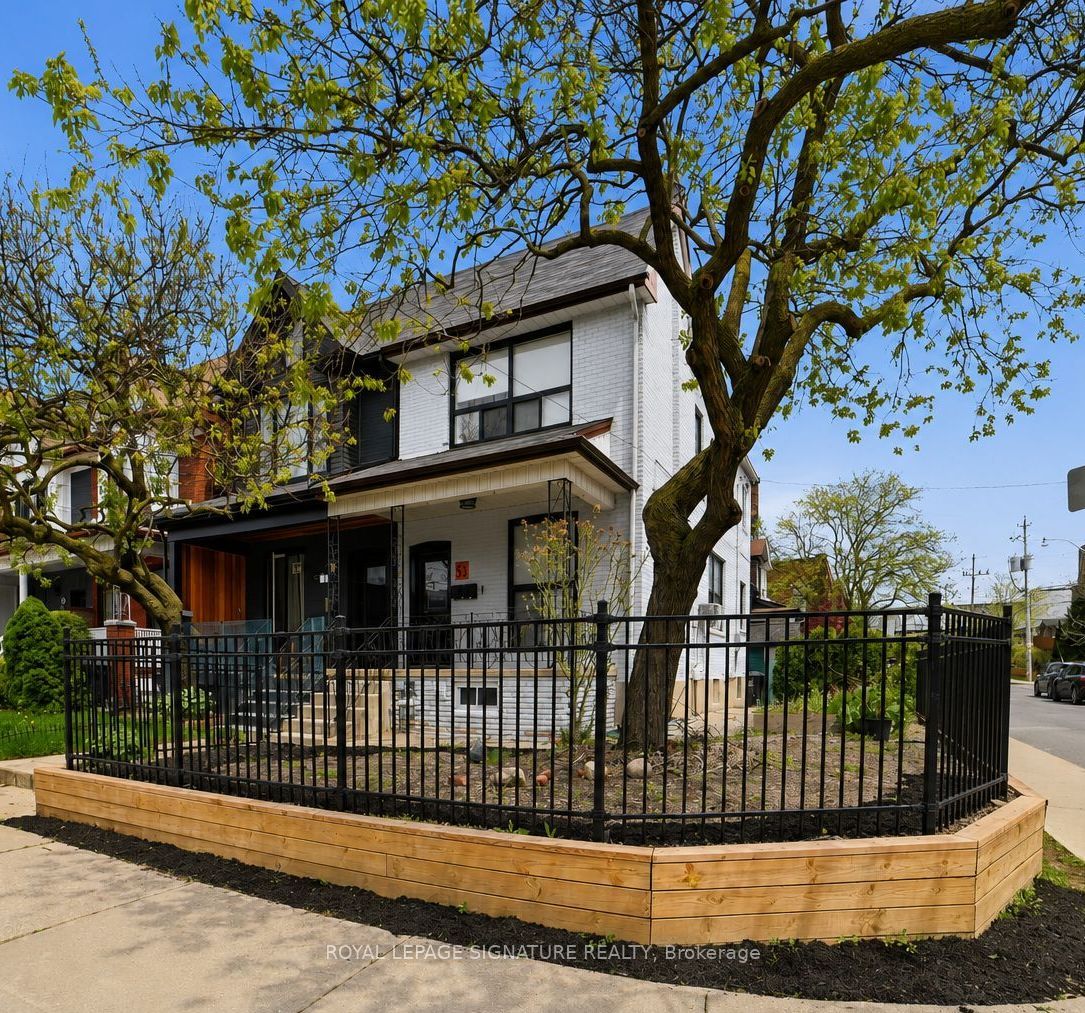 151 Campbell Avenue, Toronto, ON, M6P 3V3