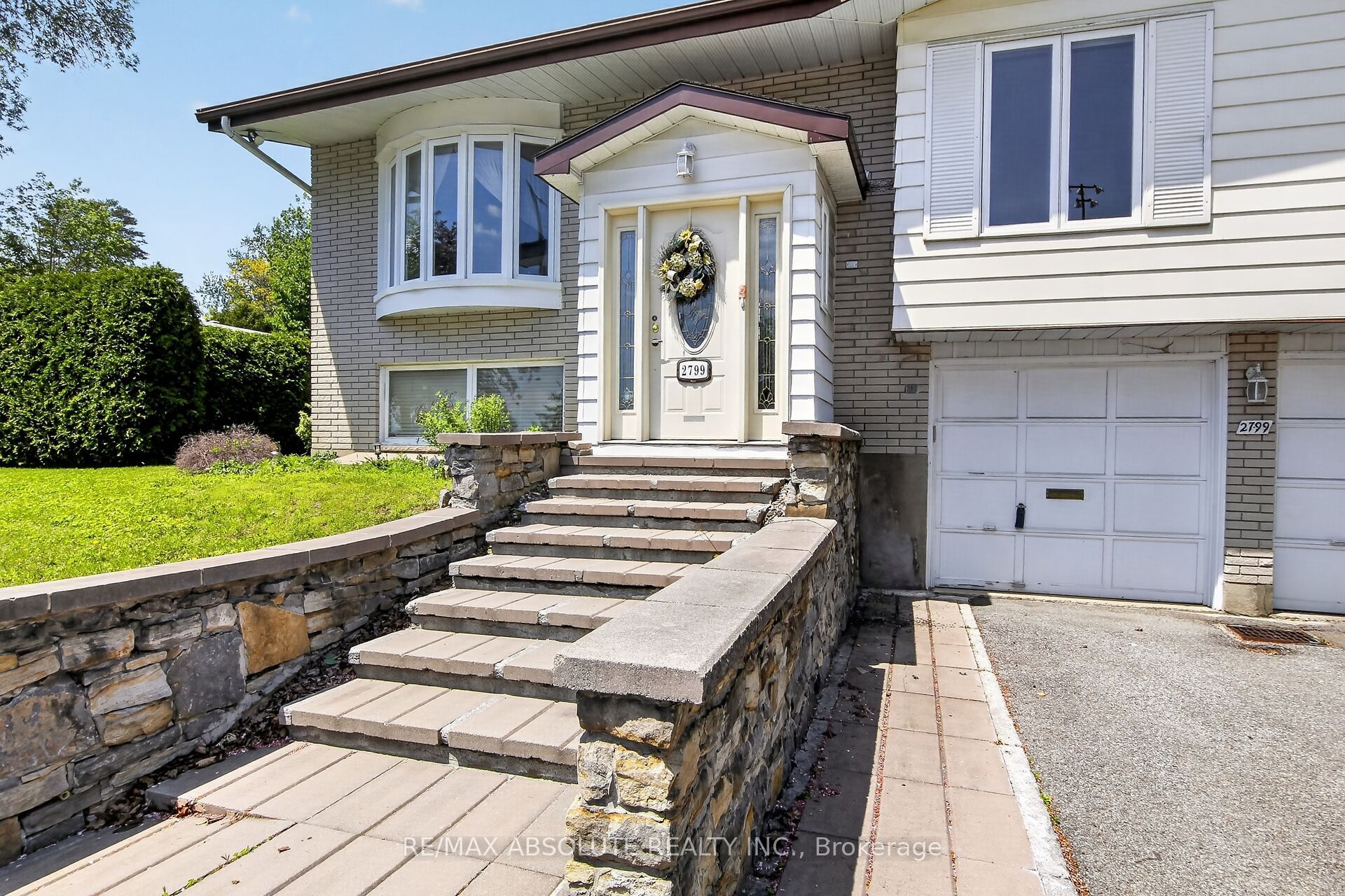 Additional image 4 of 2799 Dumaurier Avenue, Ottawa, ON, K2B 7W2