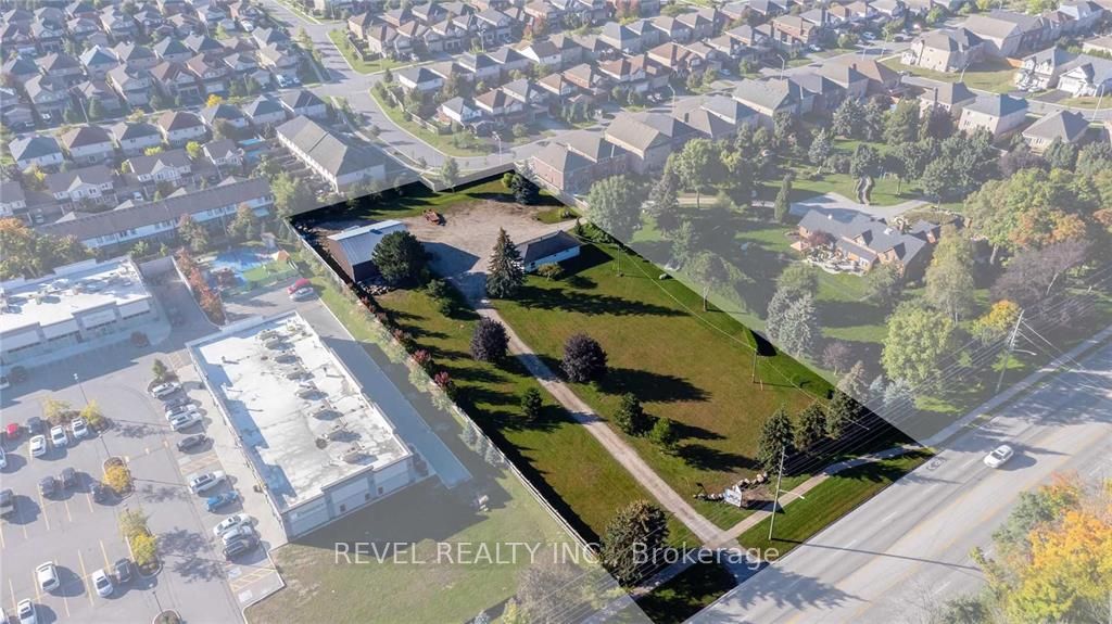 821 Big Bay Point Road, Barrie, ON, L4M 4S6