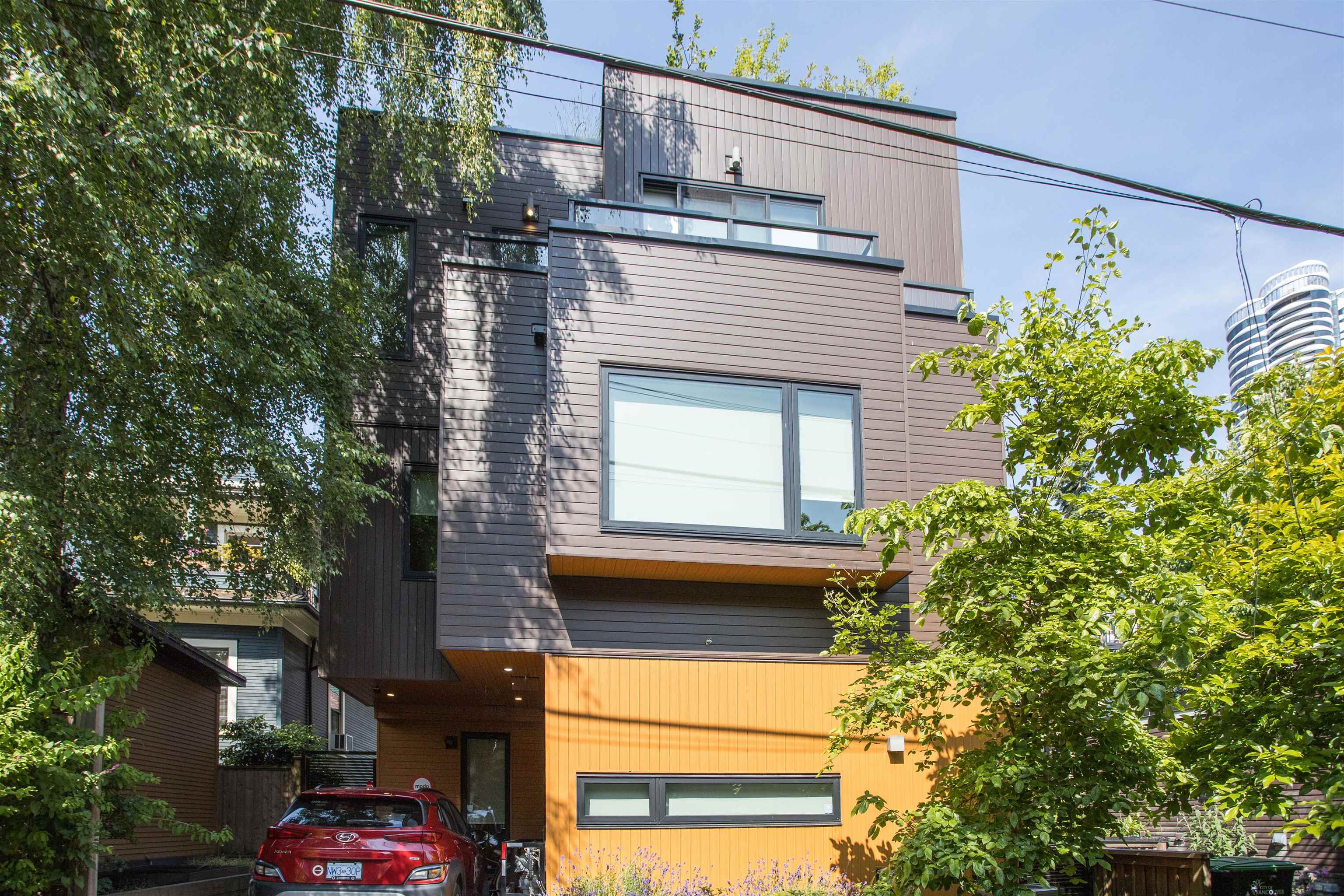 2-1152 Comox Street, Vancouver, BC, V6E 1K5 photo 2