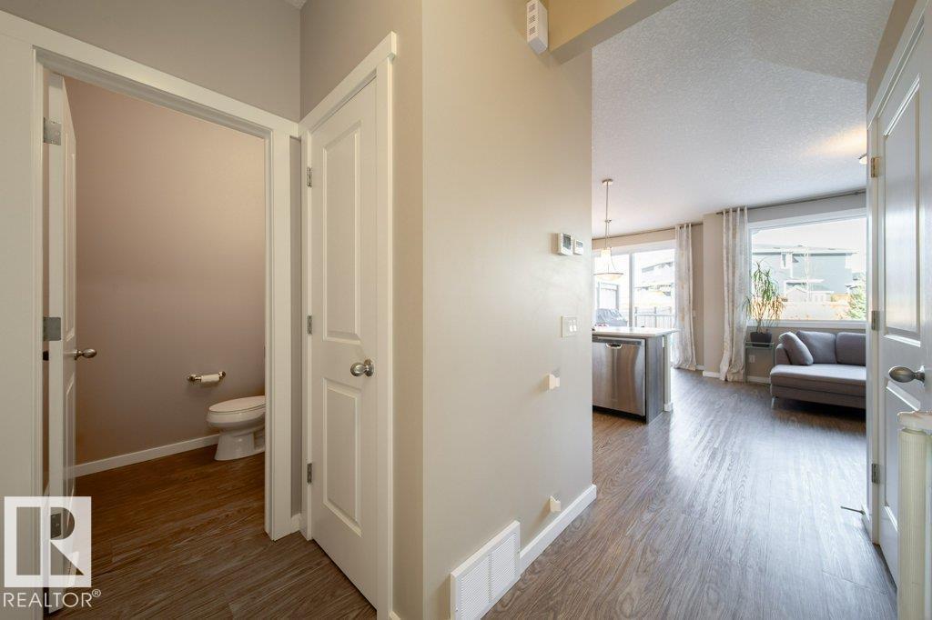 12816 205 Street NW, Edmonton, AB, T5S0L8 photo 4