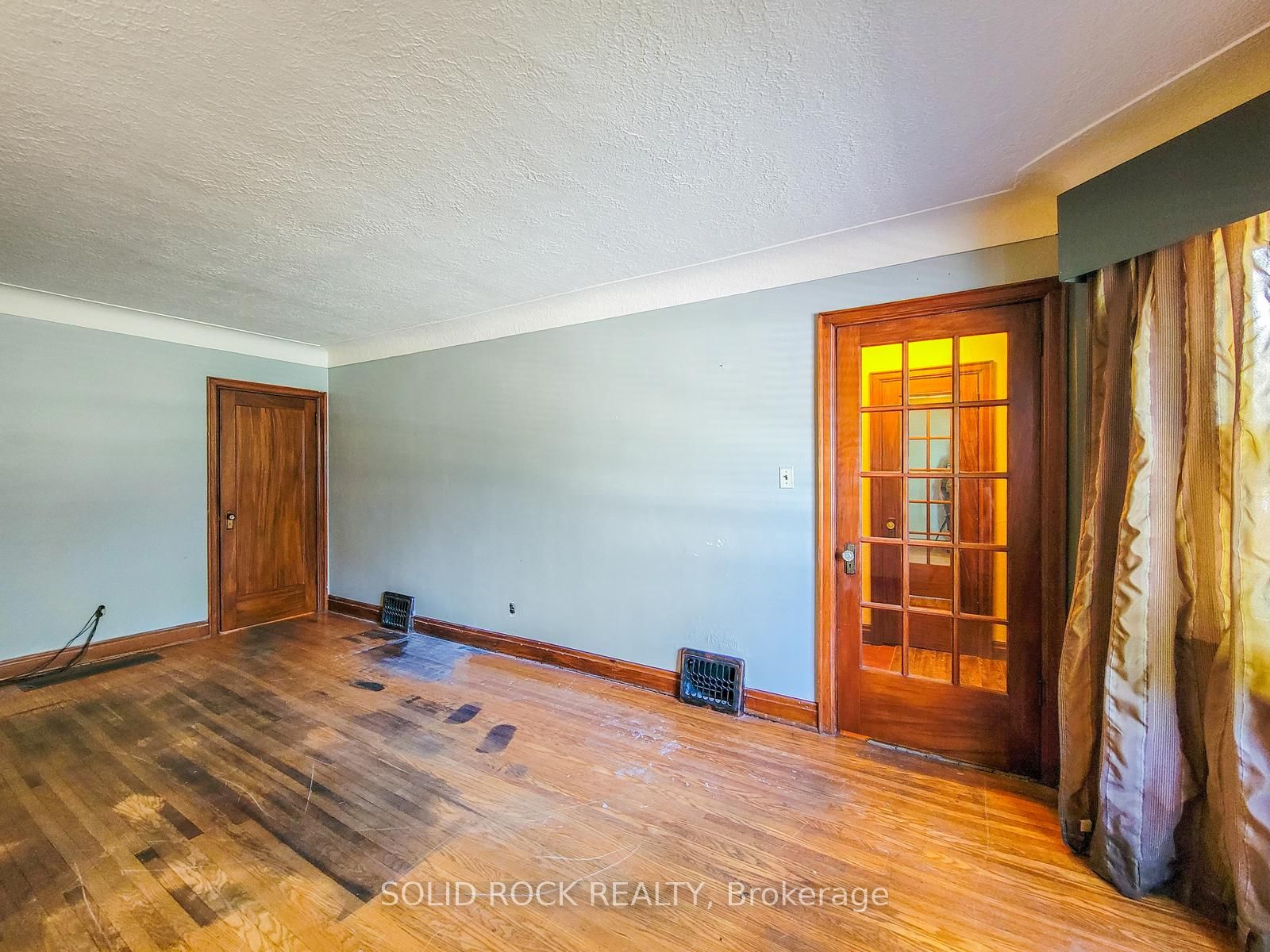Additional image 5 of 135 Wexford Avenue S, Hamilton, ON, L8K 2N9