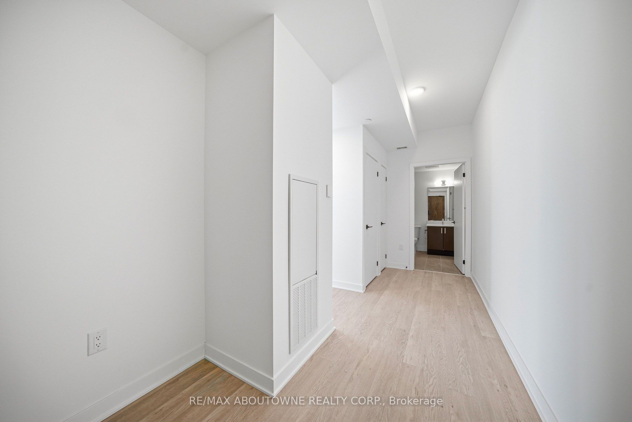 516-2782 Barton Street, Hamilton, ON, L8E 0L3 photo 5