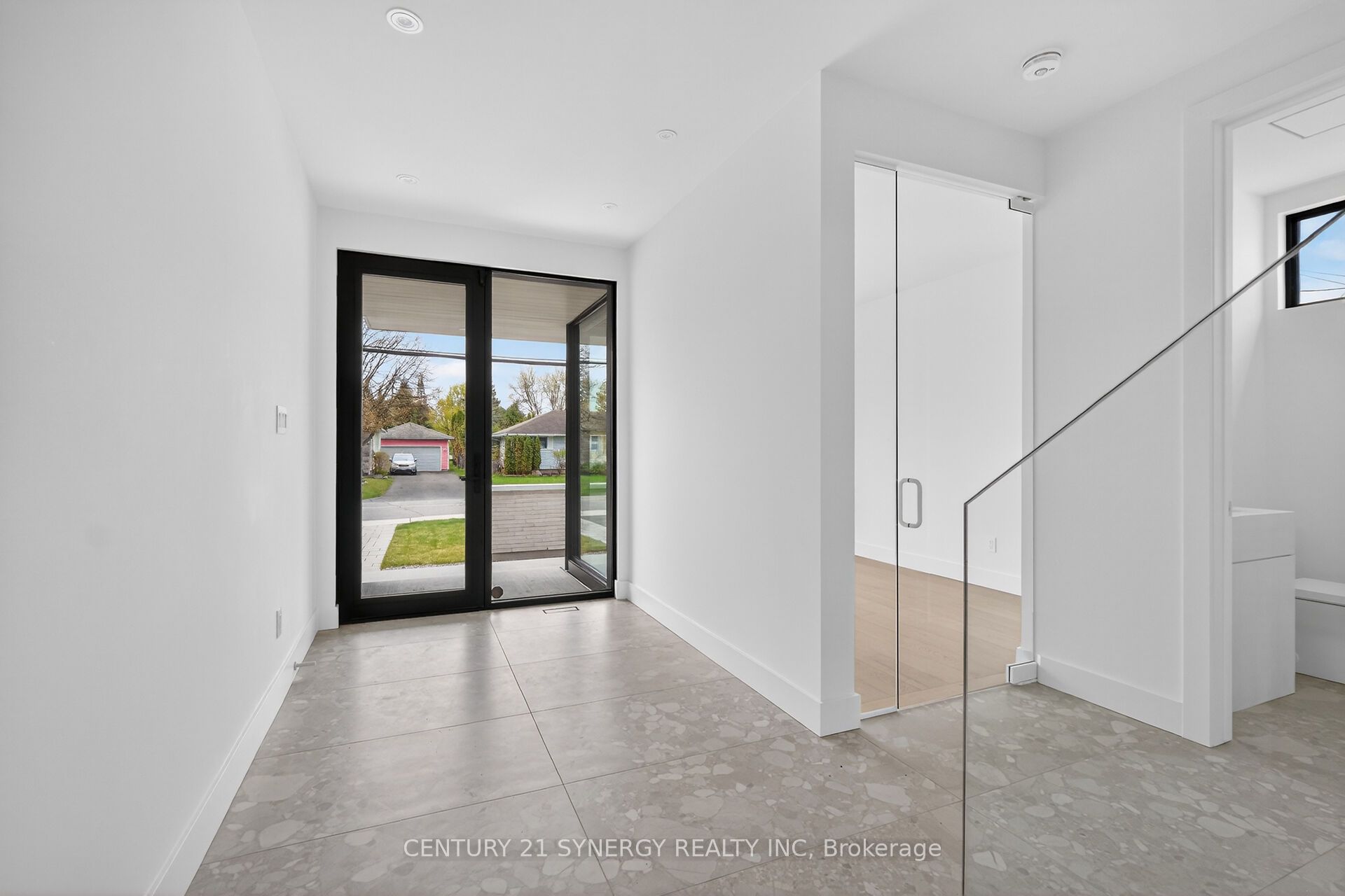 Additional image 5 of 45 Inverness Avenue, Ottawa, ON, K2E 6N6
