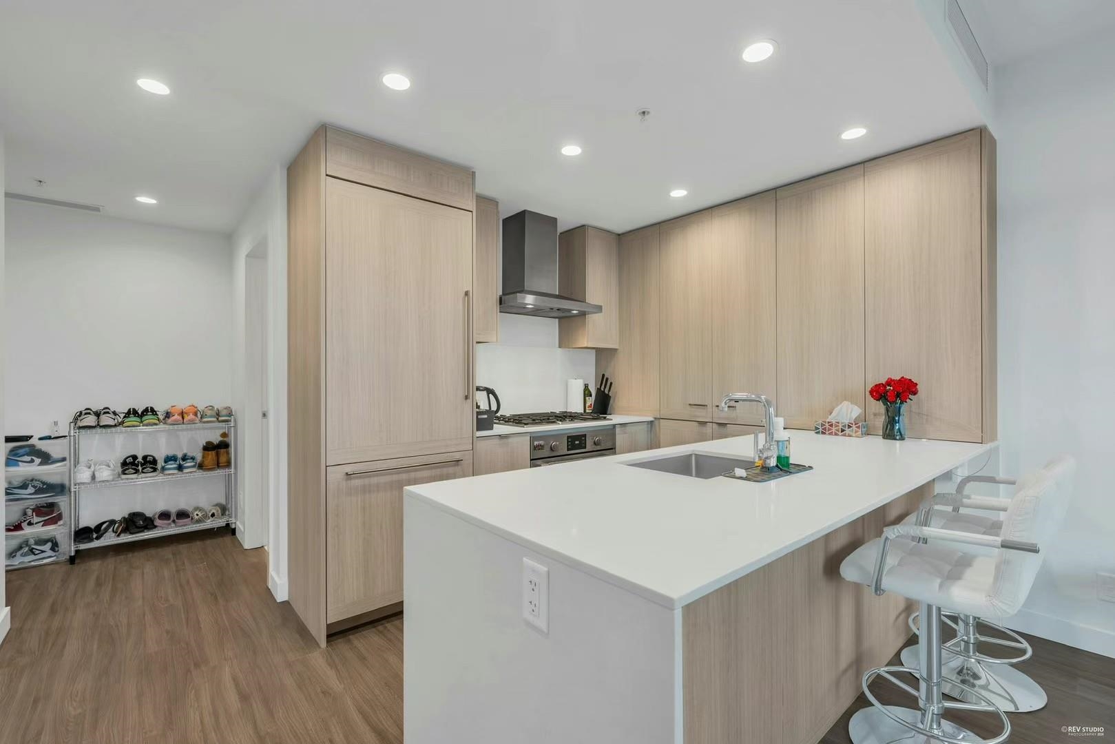 1902-2311 Beta Avenue, Burnaby, BC, V5C 0M1 photo 3