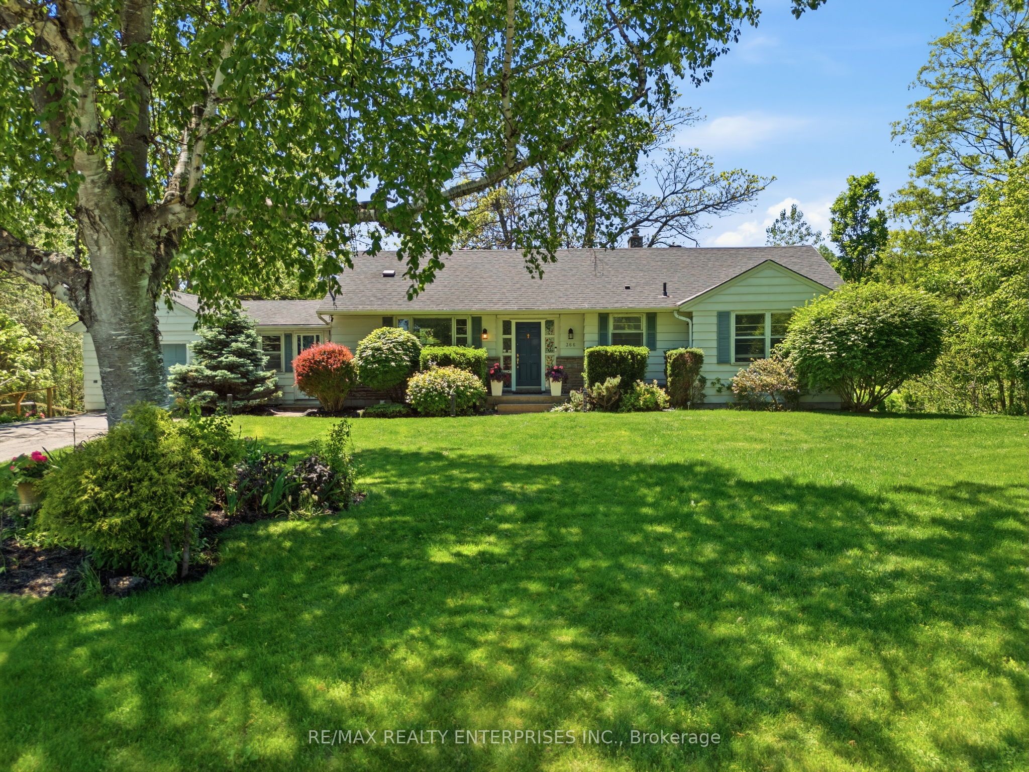 366 Winston Churchill Boulevard, Oakville, ON, L6J 7X2