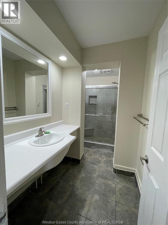 2-2329 Pillette , Windsor, ON, N8W1K8 photo 5