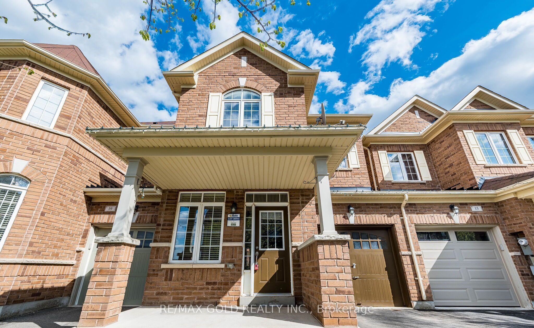 17 Primo Road, Brampton, ON, L7A 0Z9 photo 3