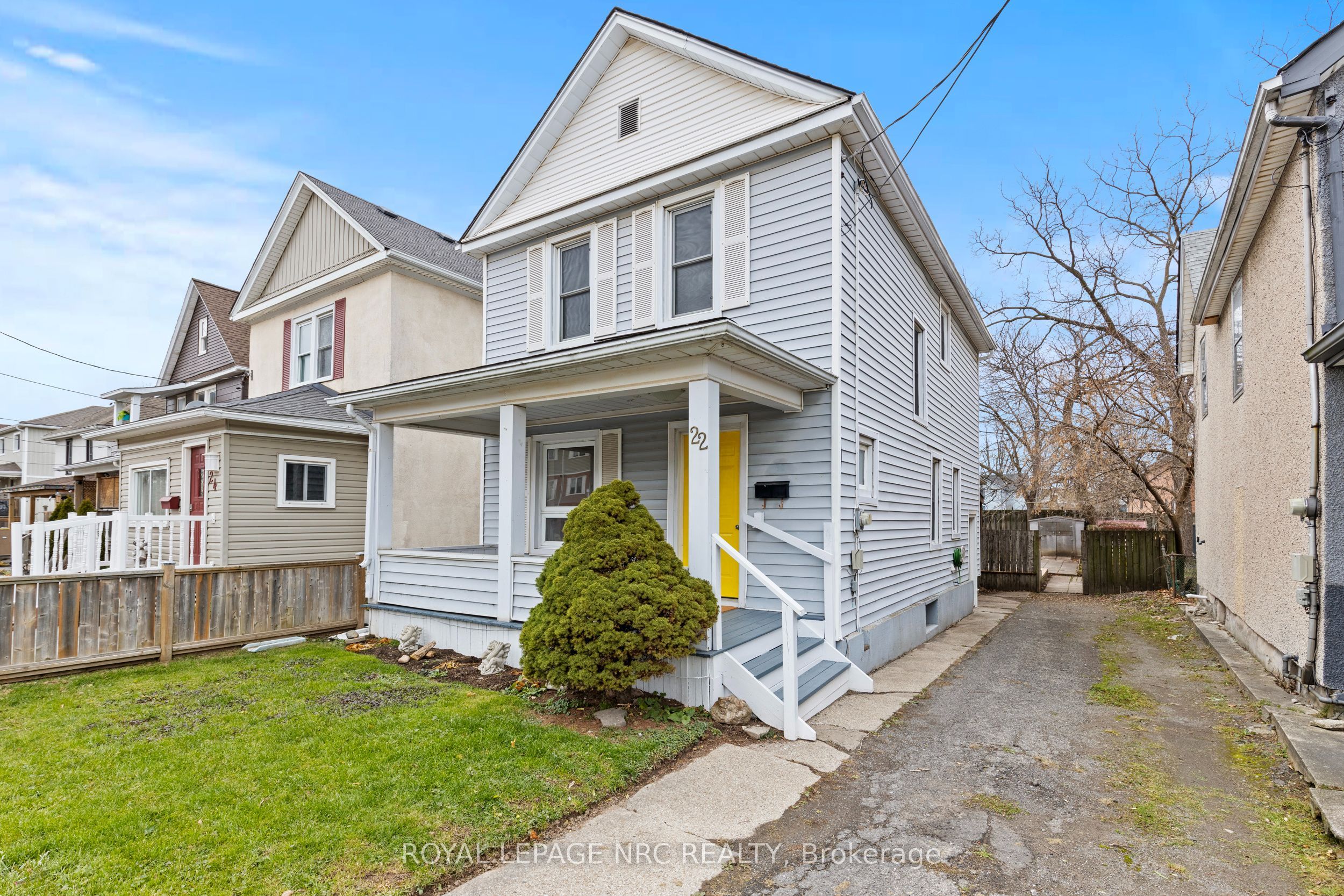 22 Denistoun Street, Welland, ON, L3C 1T9