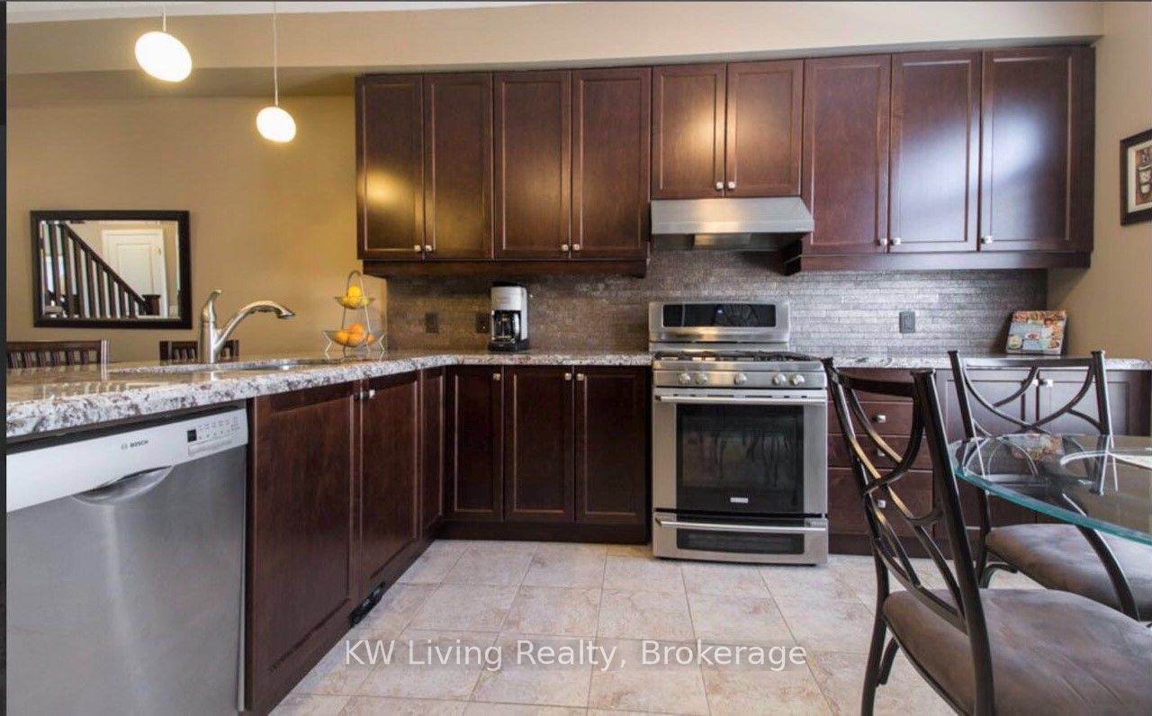 Additional image 3 of 44-6625 Falconer Drive, Mississauga, ON, L5N 0C7