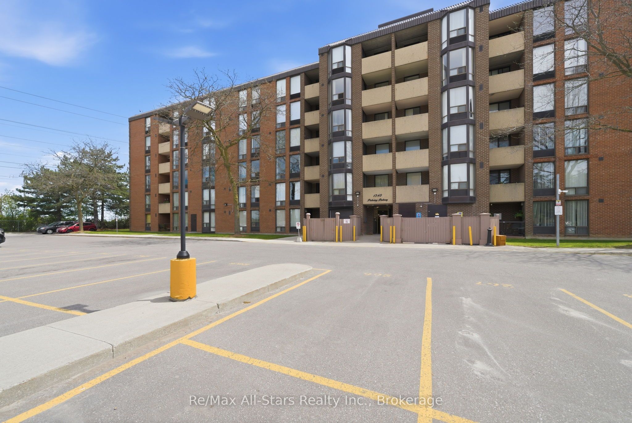 Additional image 2 of 301-1540 Pickering Parkway, Pickering, ON, L1V 3V9